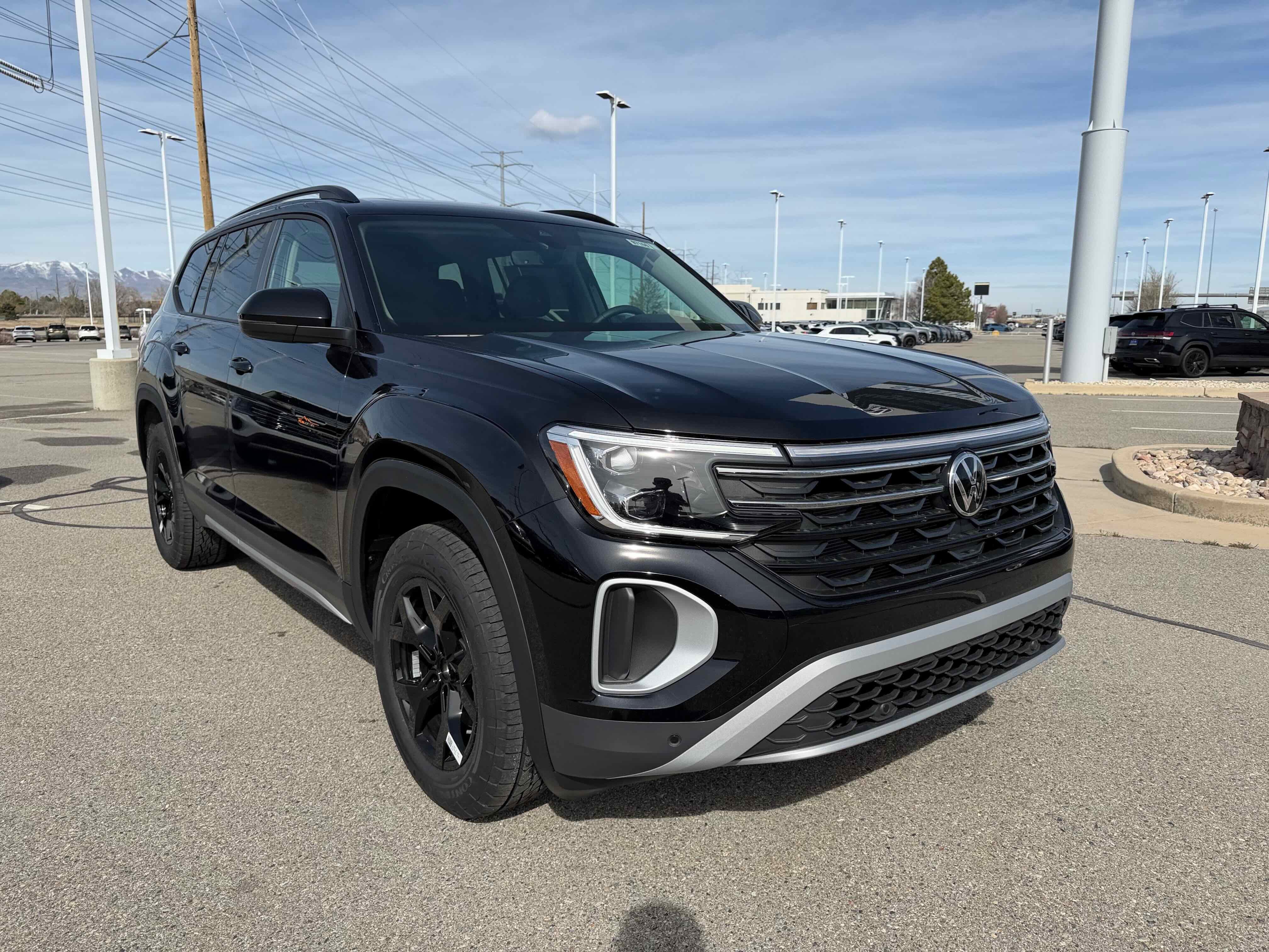 2026 Volkswagen Atlas 2.0T Peak Edition