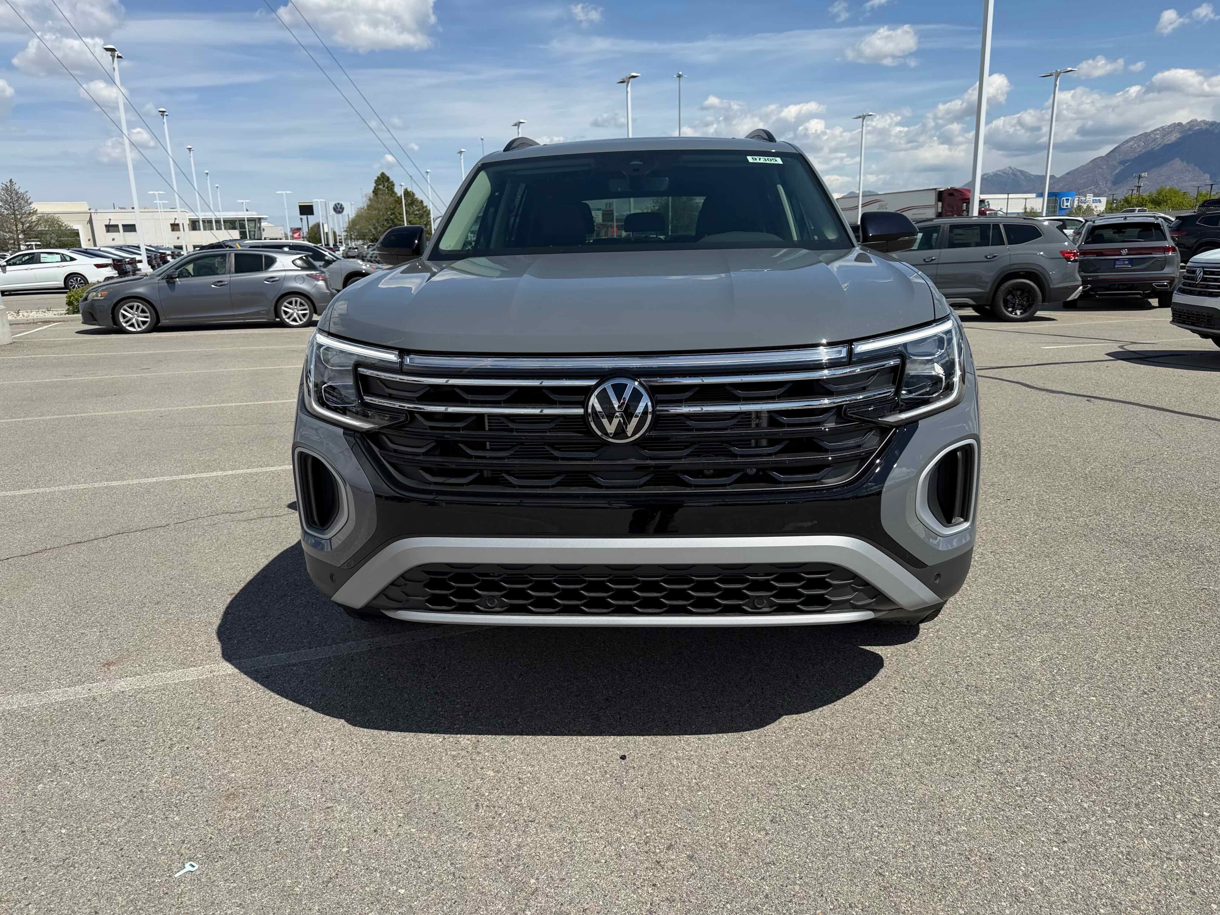 2026 Volkswagen Atlas 2.0T Peak Edition
