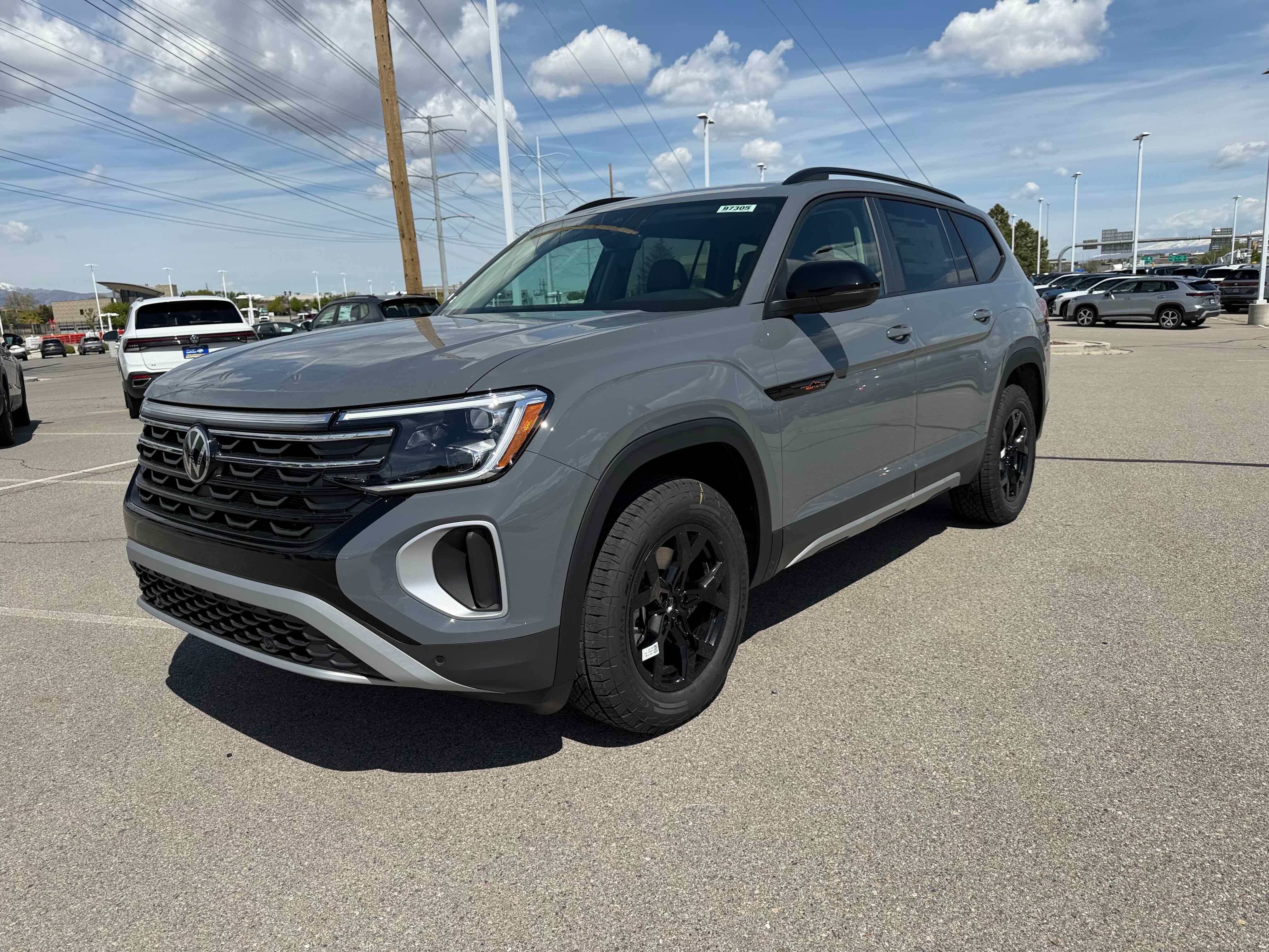 2026 Volkswagen Atlas 2.0T Peak Edition