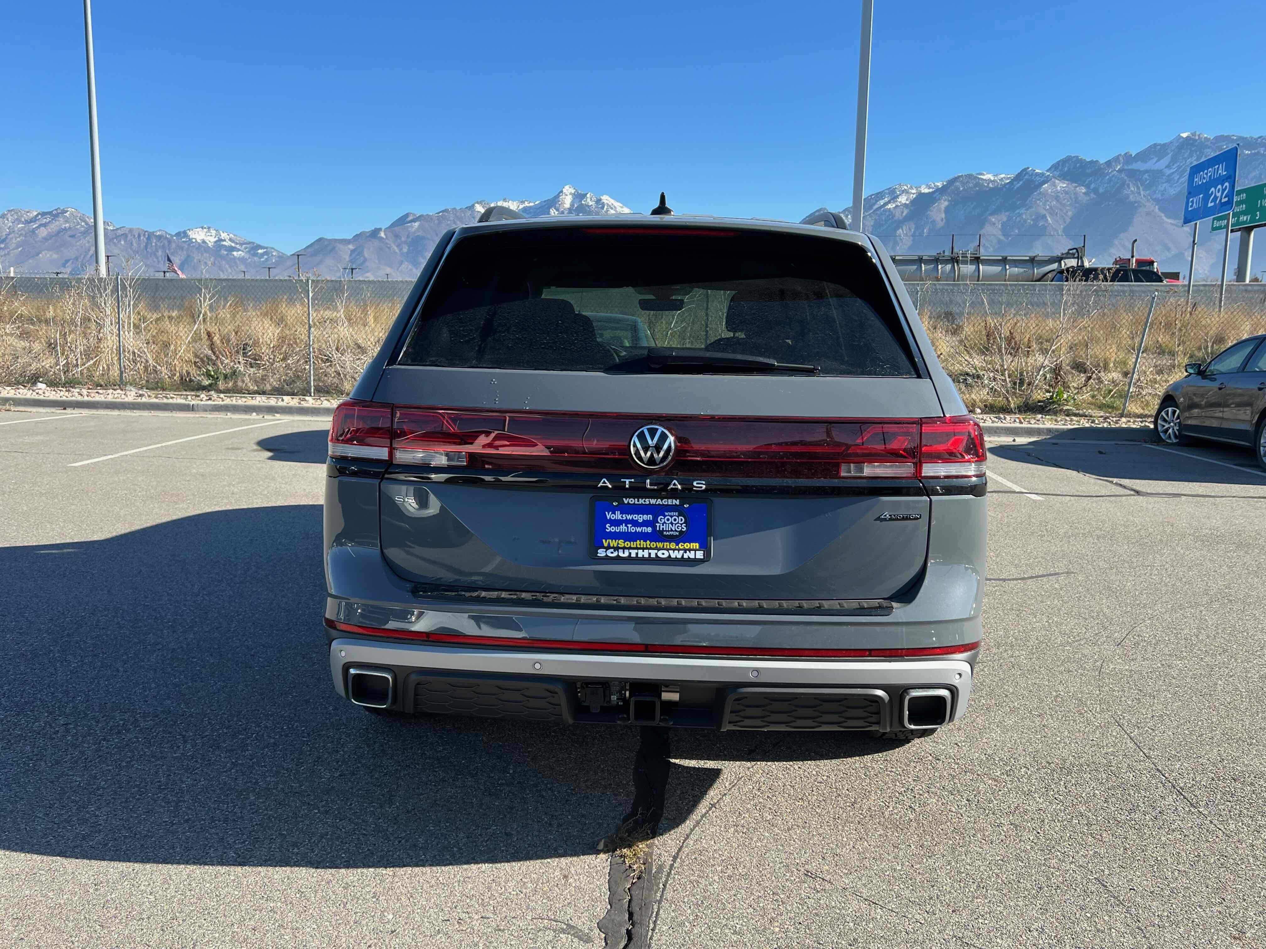 2026 Volkswagen Atlas 2.0T Peak Edition