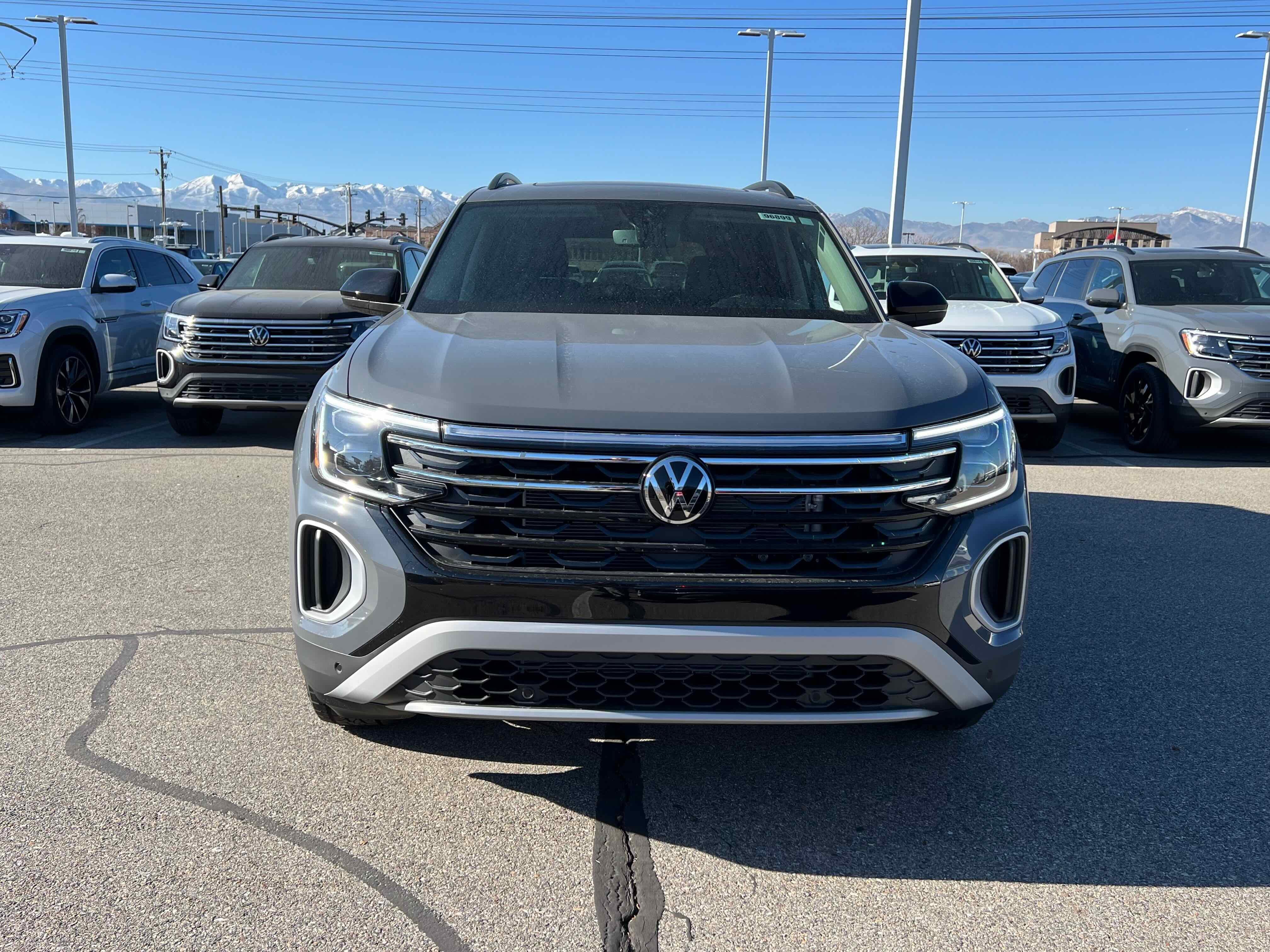2026 Volkswagen Atlas 2.0T Peak Edition