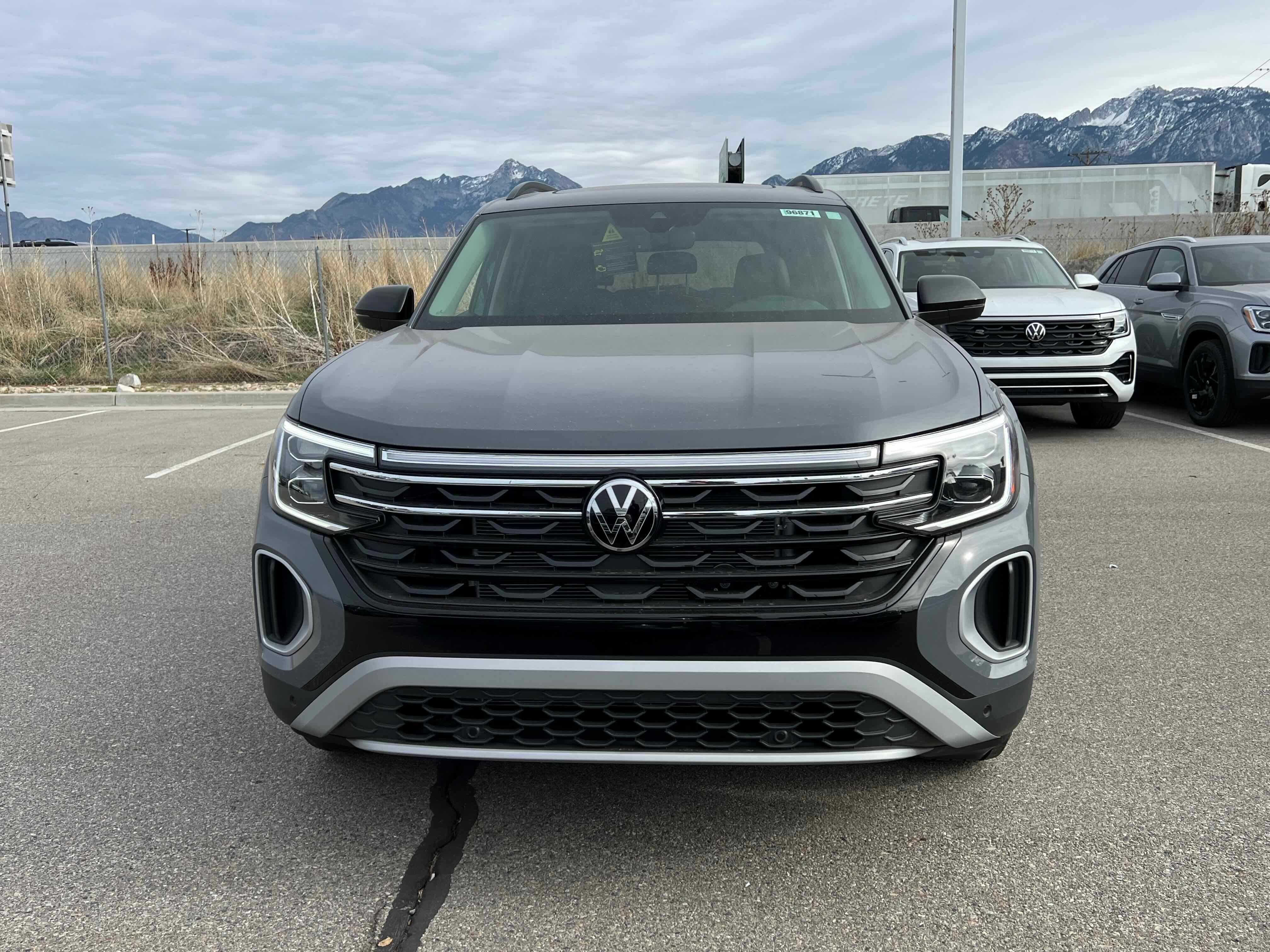 2026 Volkswagen Atlas 2.0T Peak Edition