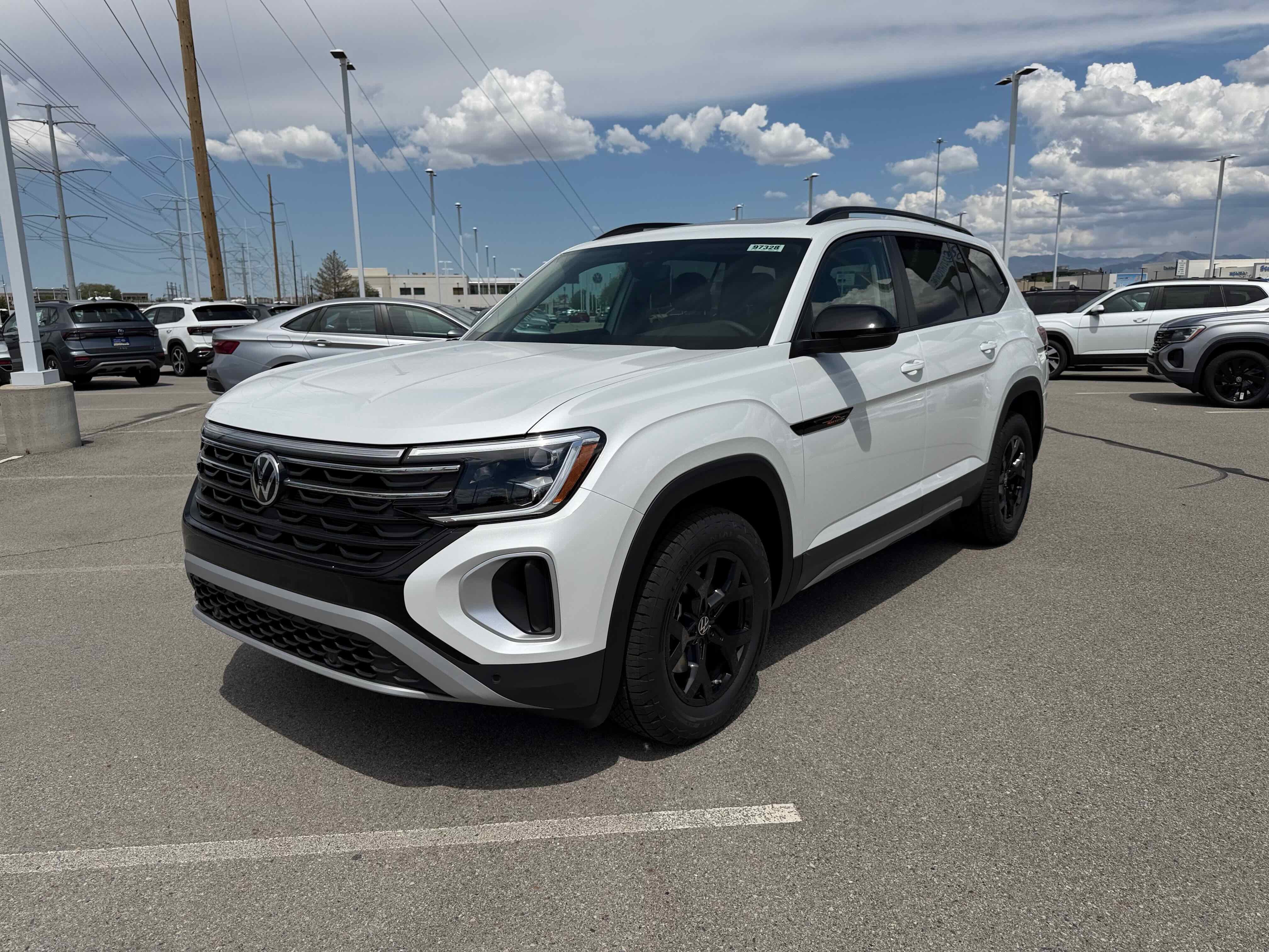 2026 Volkswagen Atlas 2.0T Peak Edition