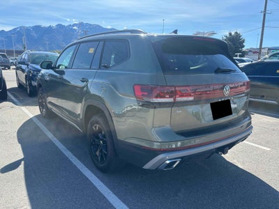 2024 Volkswagen Atlas 2.0T Peak Edition SE w/Technology