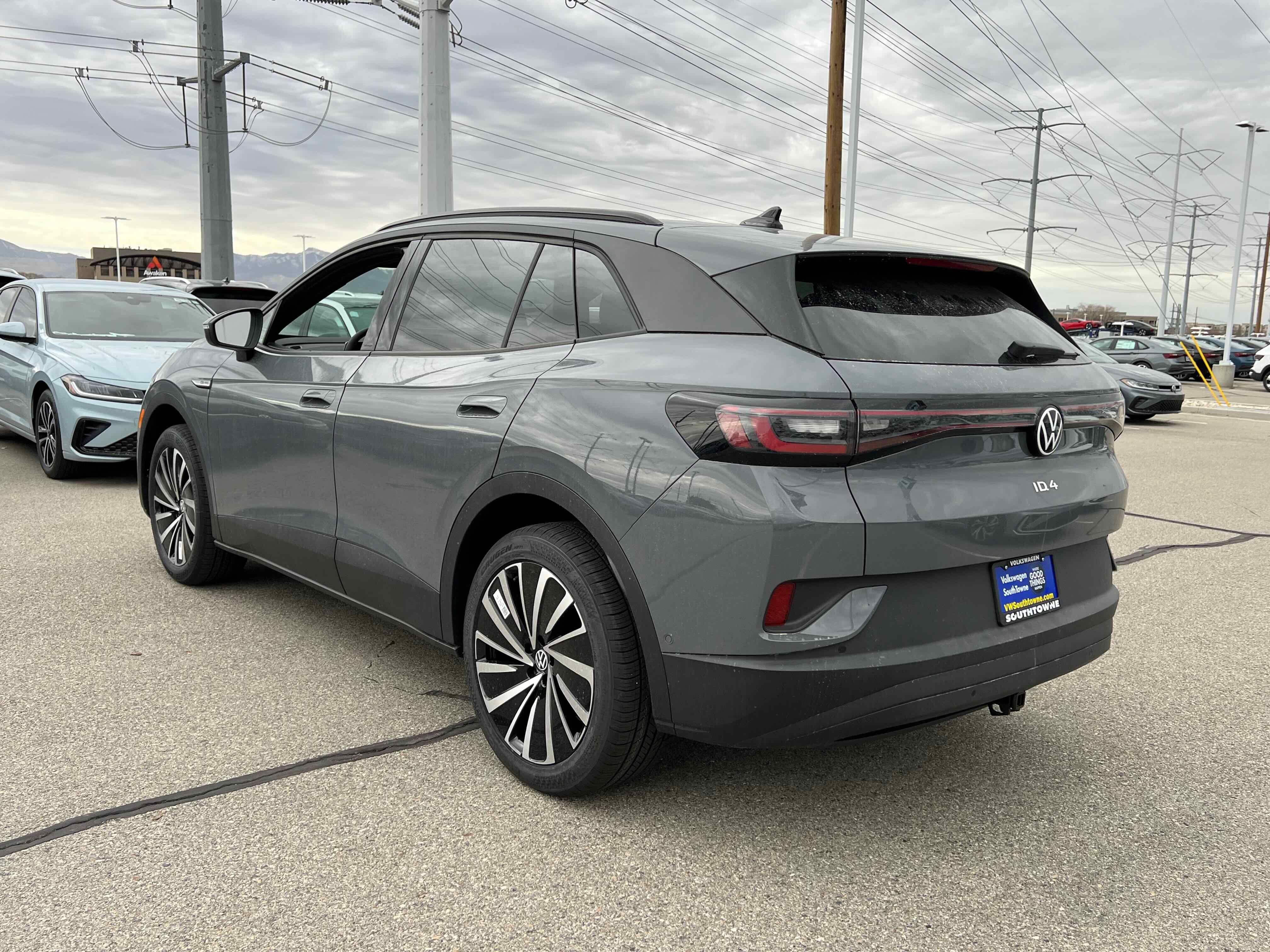 2026 Volkswagen ID.4 Pro