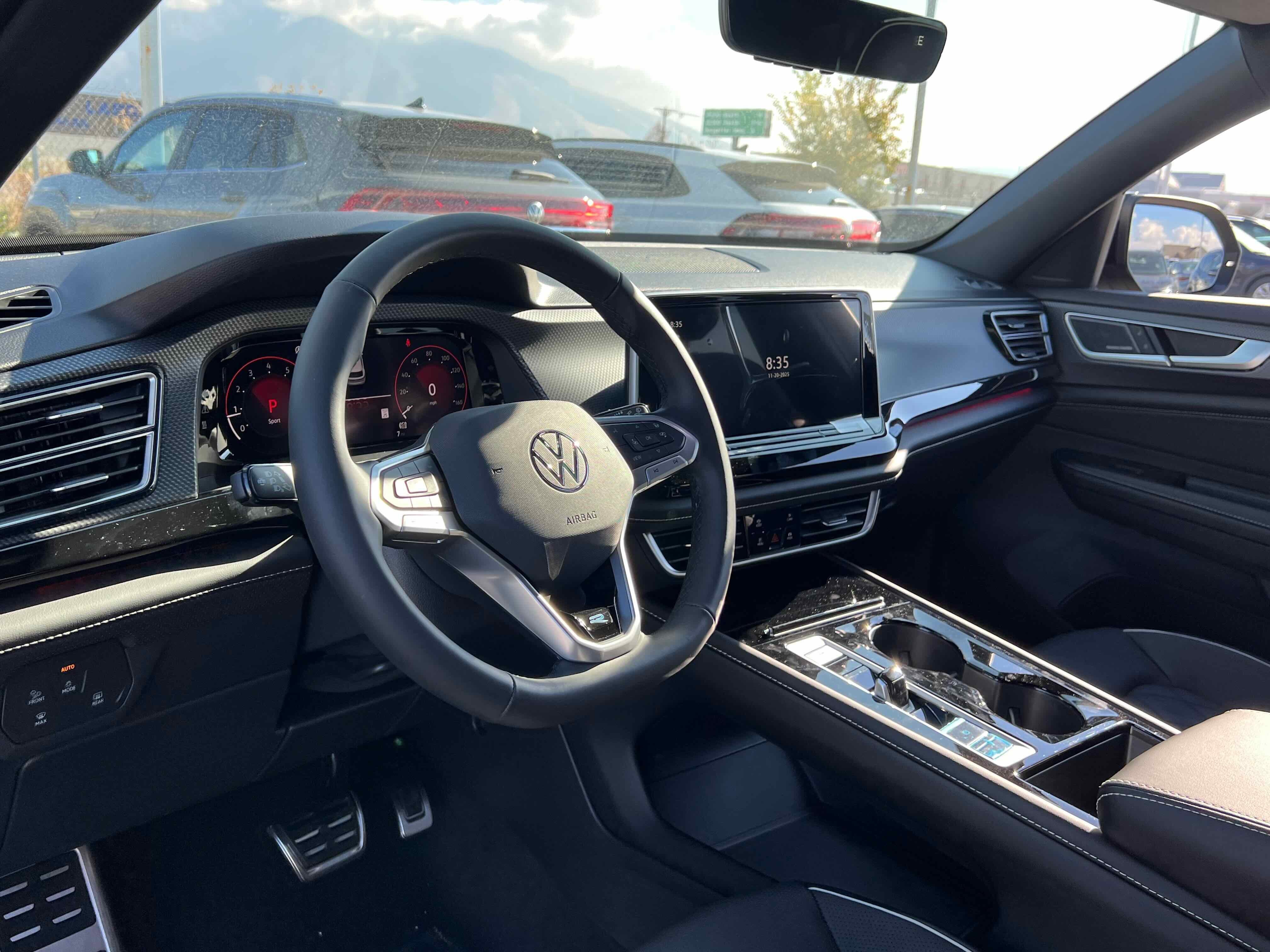 2026 Volkswagen Atlas Cross Sport 2.0T SEL Premium R-Line