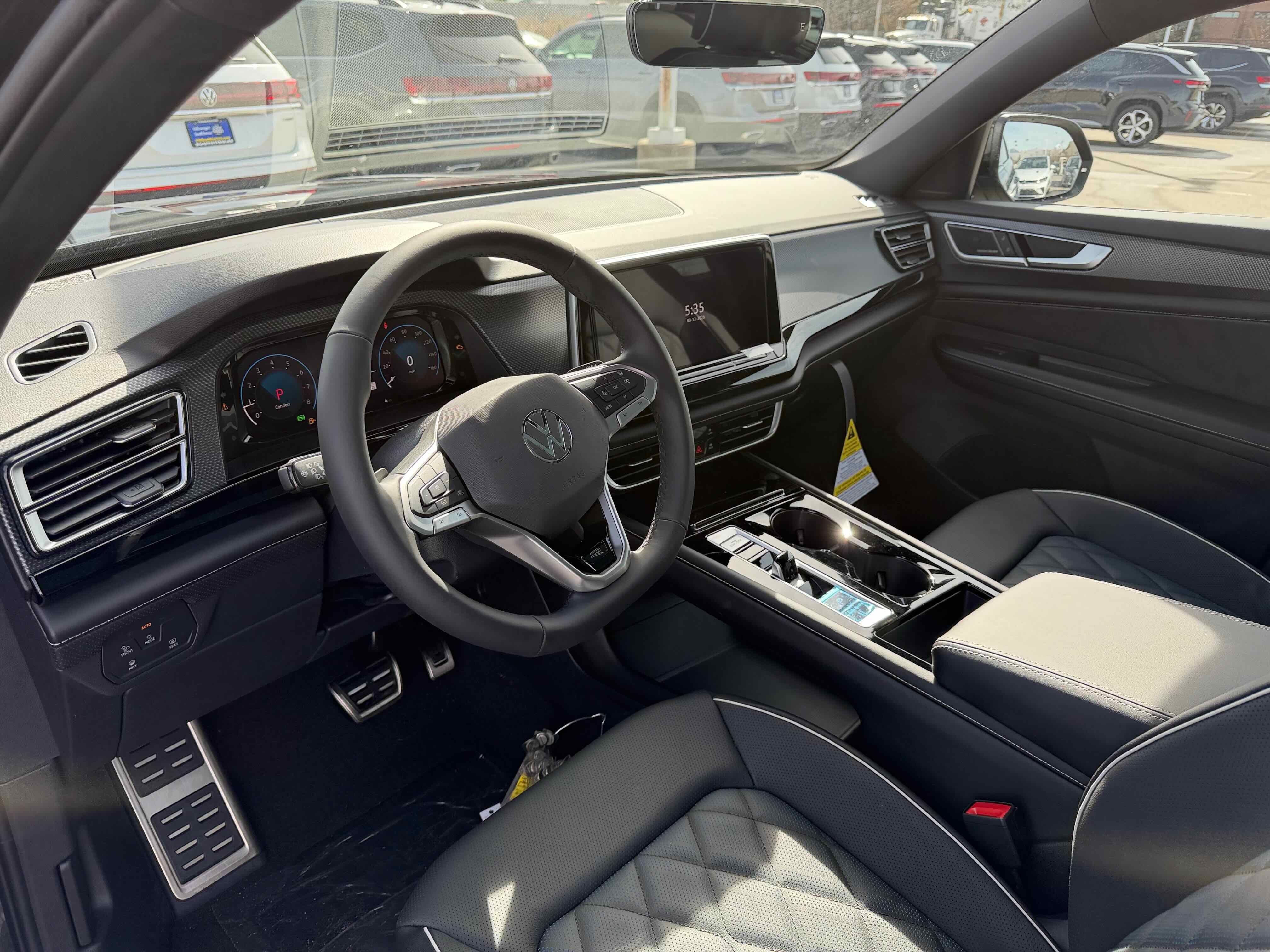 2026 Volkswagen Atlas Cross Sport 2.0T SEL Premium R-Line