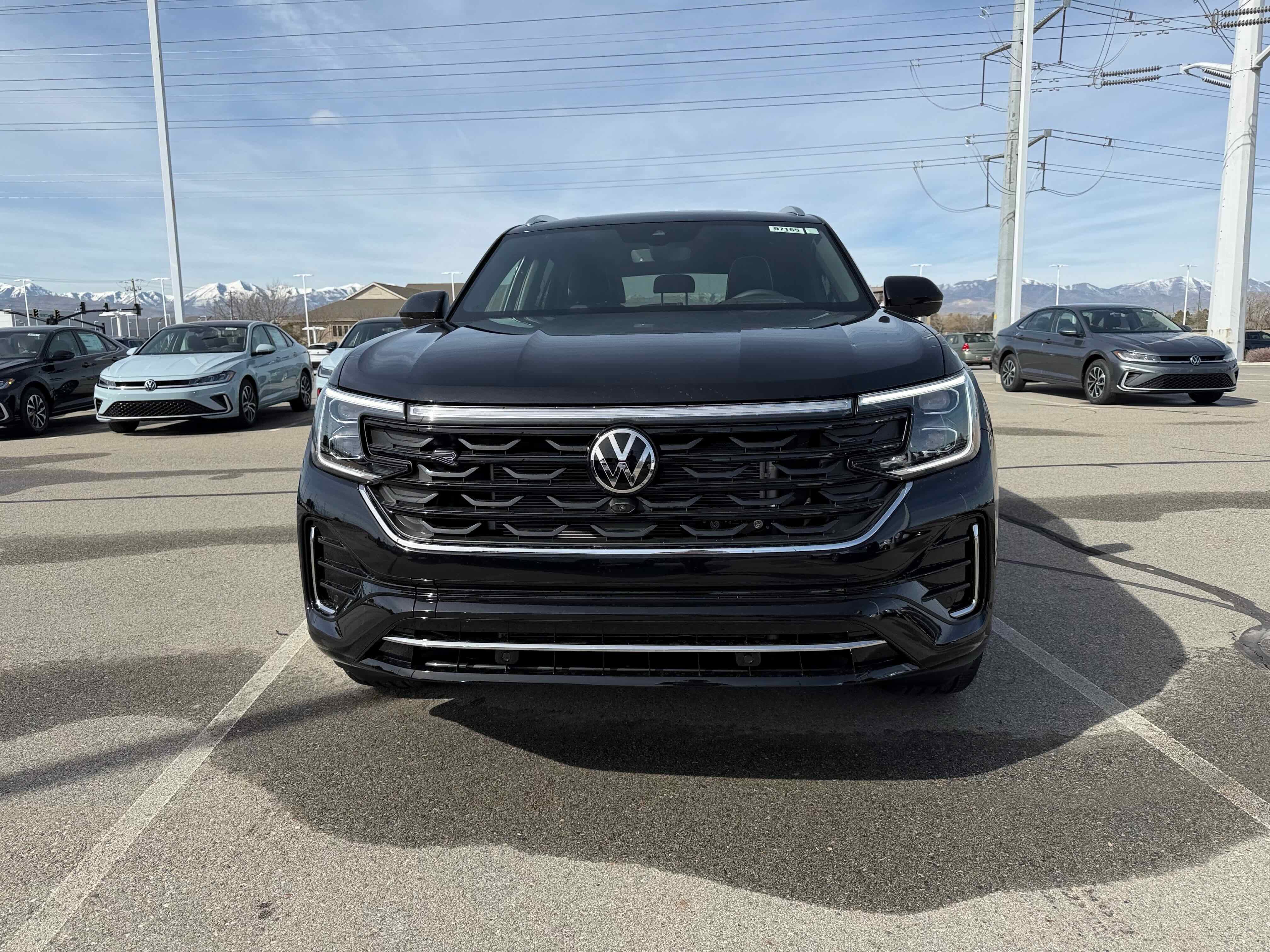 2026 Volkswagen Atlas Cross Sport 2.0T SEL Premium R-Line