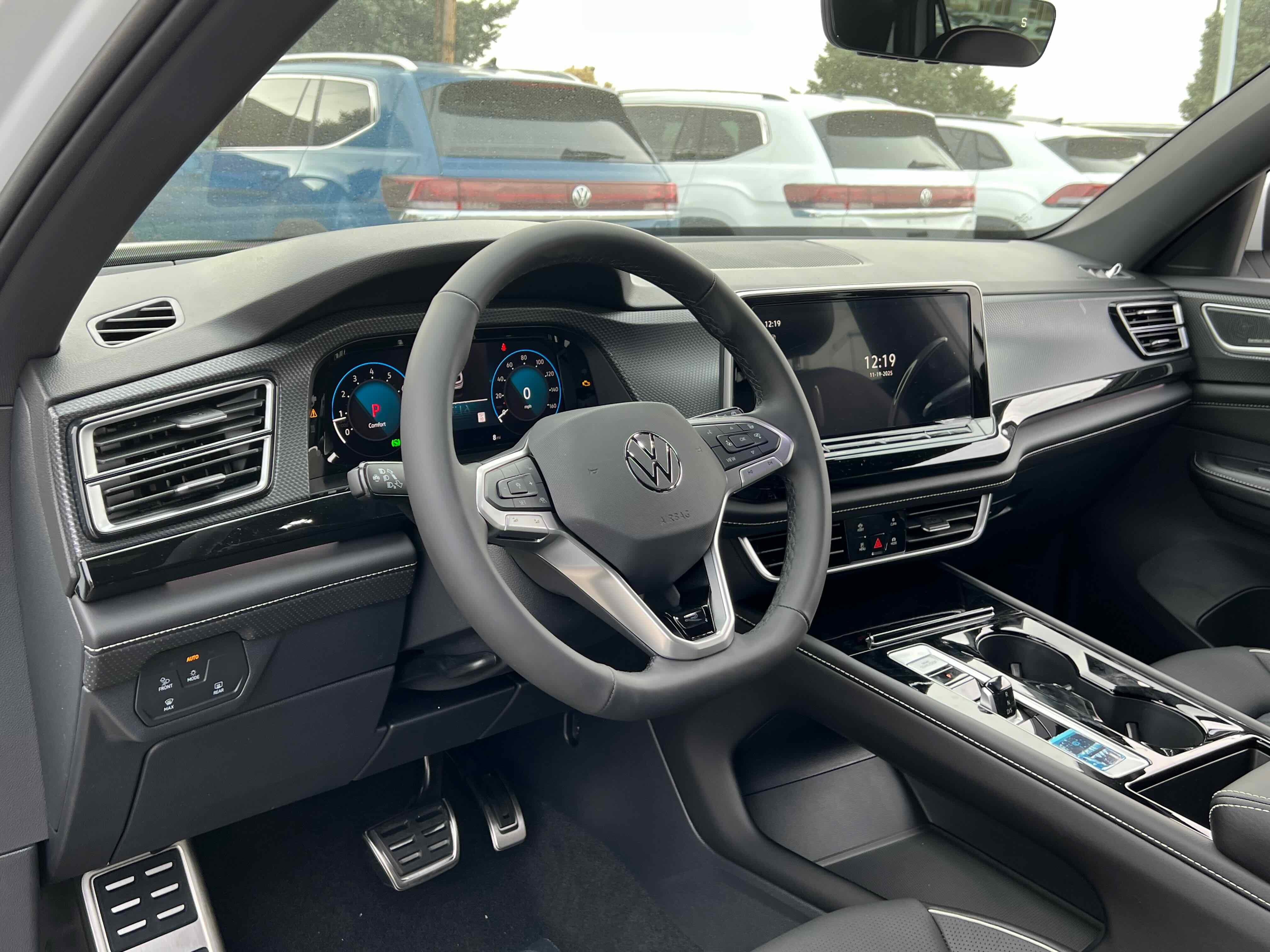 2026 Volkswagen Atlas Cross Sport 2.0T SEL Premium R-Line