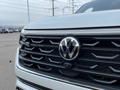 2026 Volkswagen Atlas Cross Sport 2.0T SEL Premium R-Line