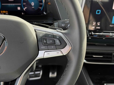 2026 Volkswagen Atlas Cross Sport 2.0T SEL Premium R-Line