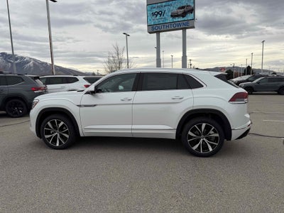 2026 Volkswagen Atlas Cross Sport 2.0T SEL Premium R-Line