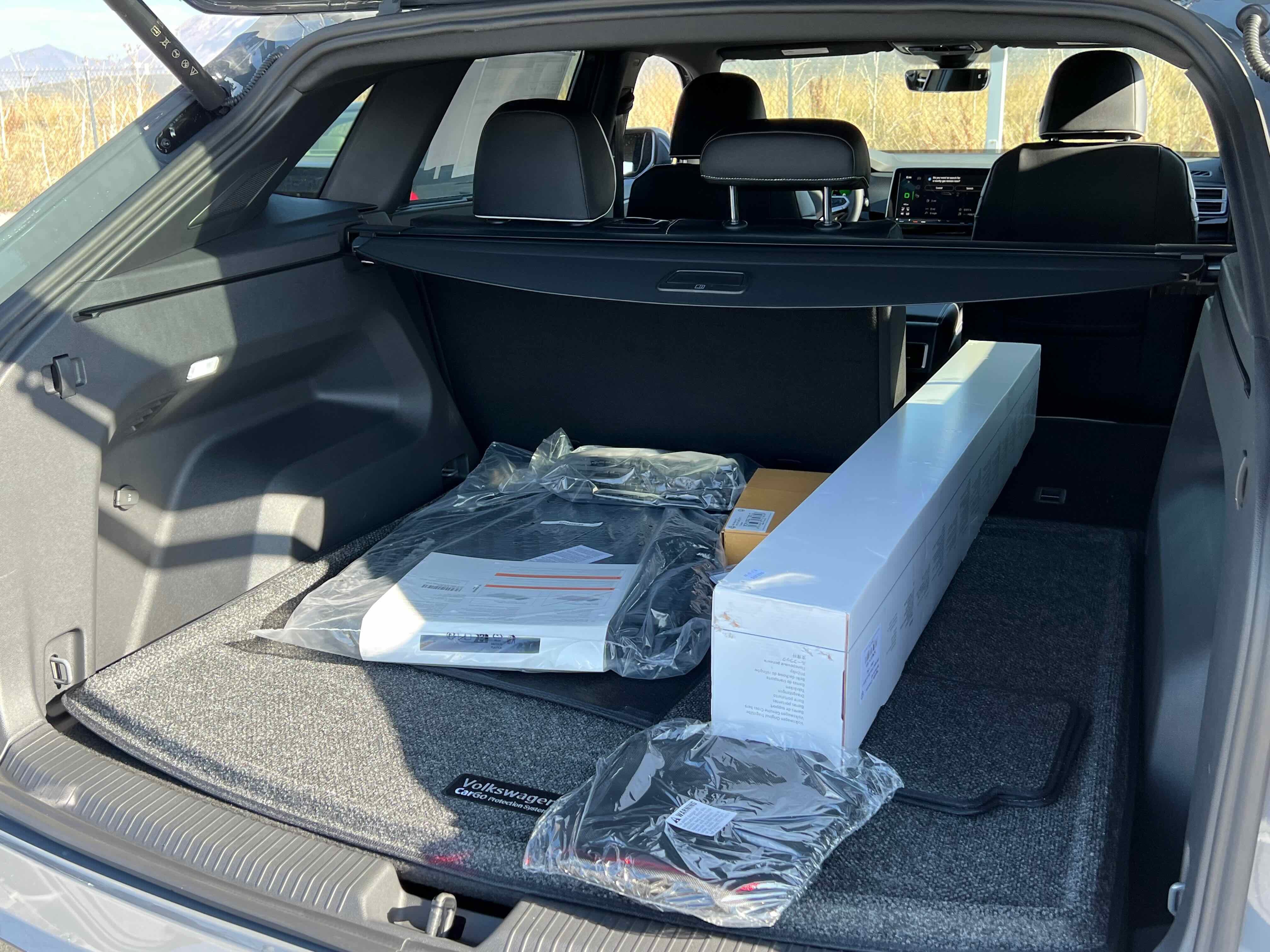 2026 Volkswagen Atlas Cross Sport 2.0T SEL Premium R-Line