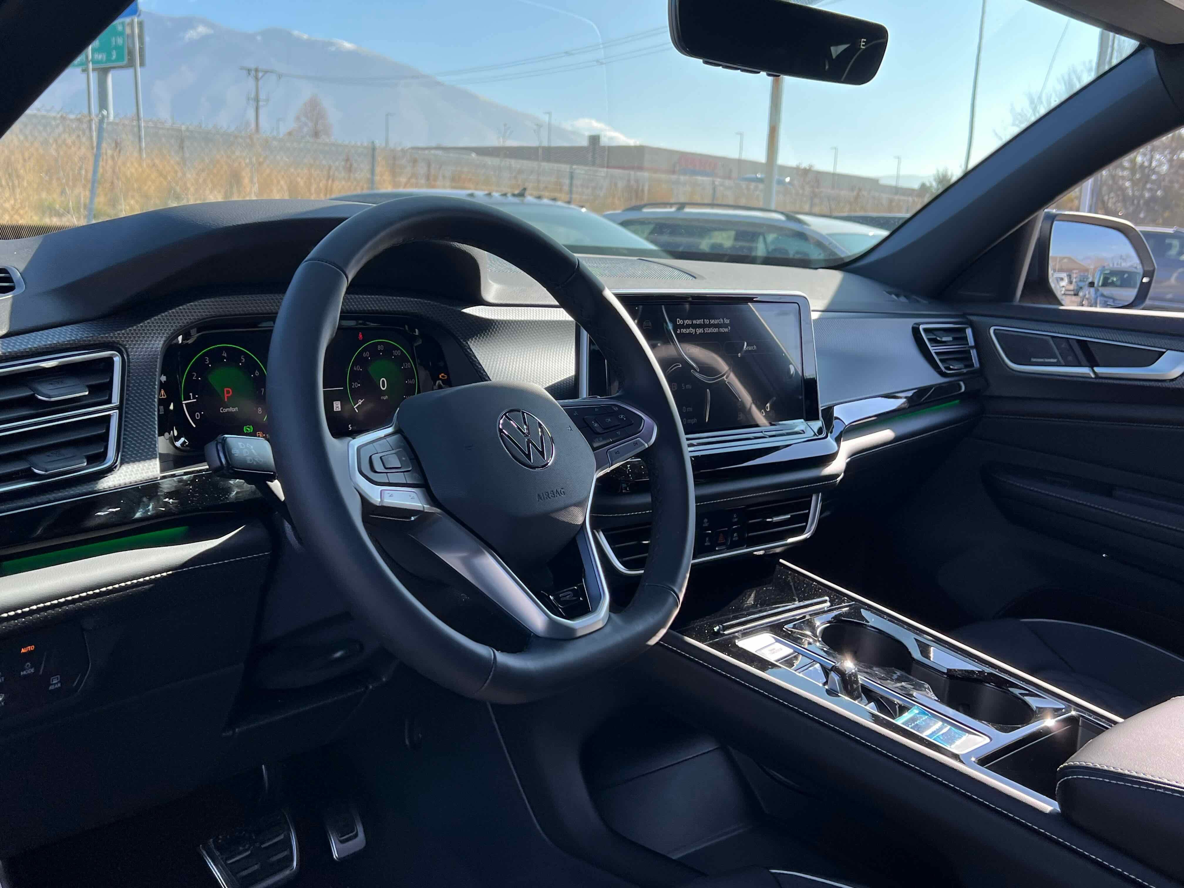 2026 Volkswagen Atlas Cross Sport 2.0T SEL Premium R-Line