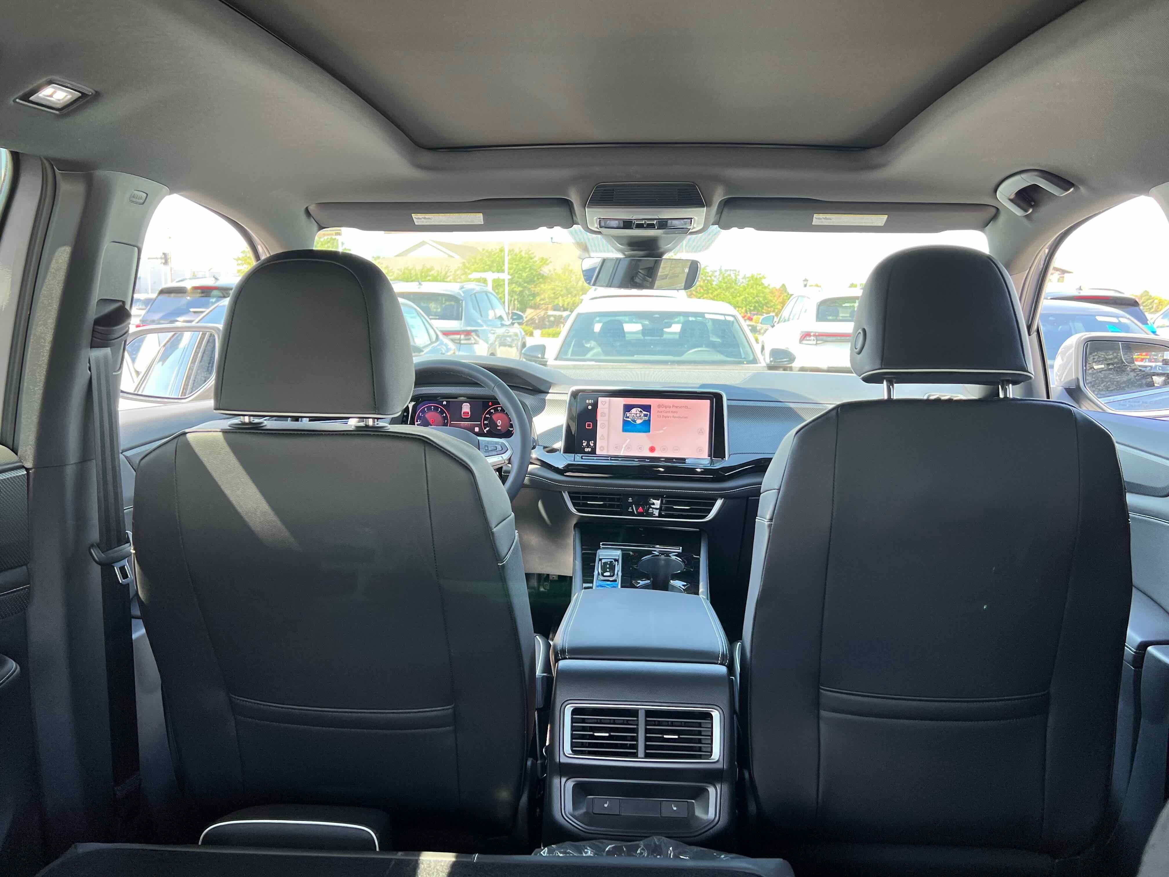 2026 Volkswagen Atlas Cross Sport 2.0T SEL Premium R-Line