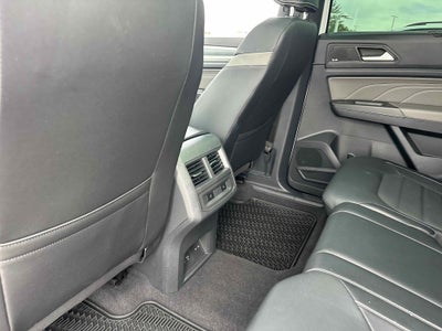 2023 Volkswagen Atlas Cross Sport 3.6L V6 SEL Premium R-Line