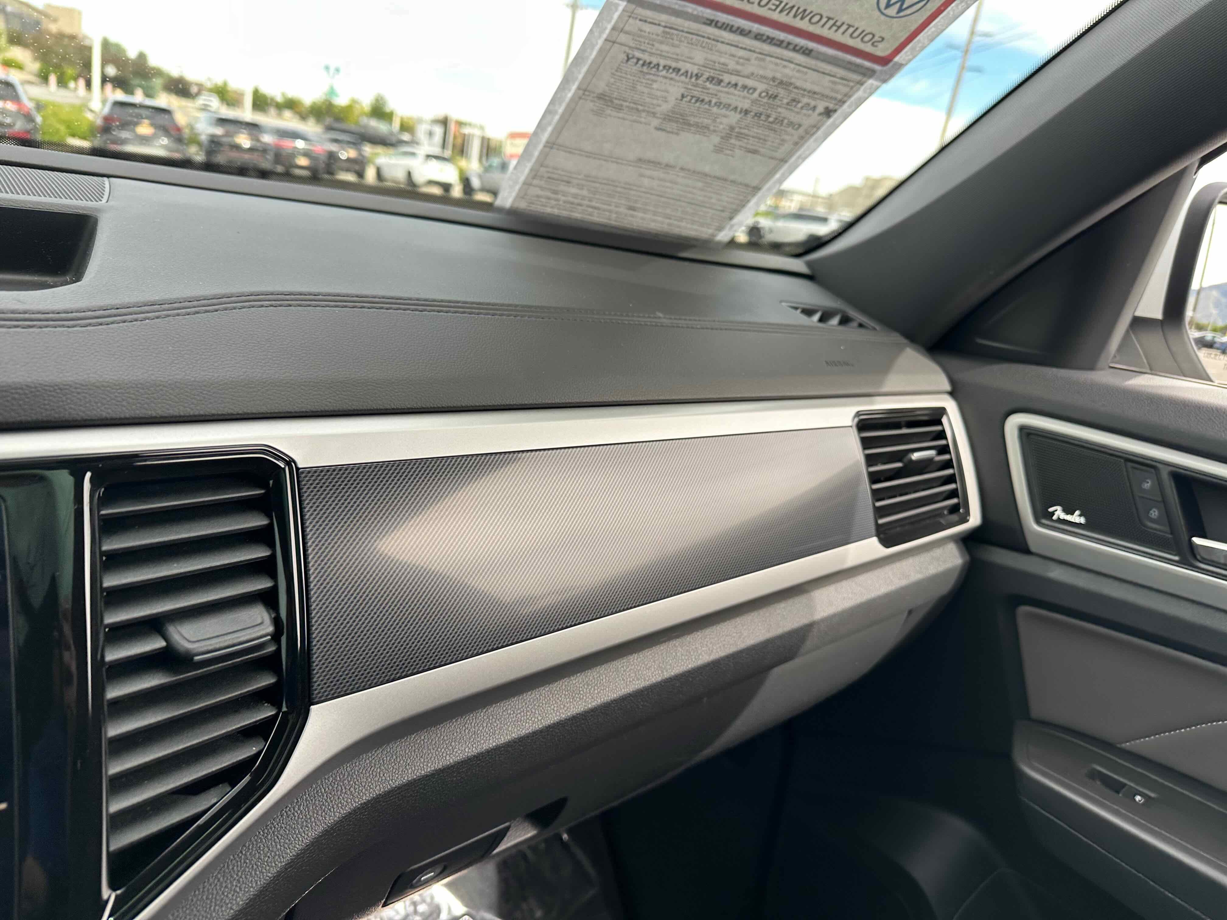 2023 Volkswagen Atlas Cross Sport 3.6L V6 SEL Premium R-Line