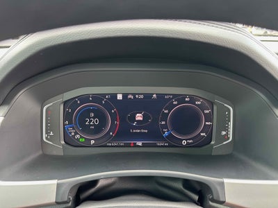2023 Volkswagen Atlas Cross Sport 3.6L V6 SEL Premium R-Line