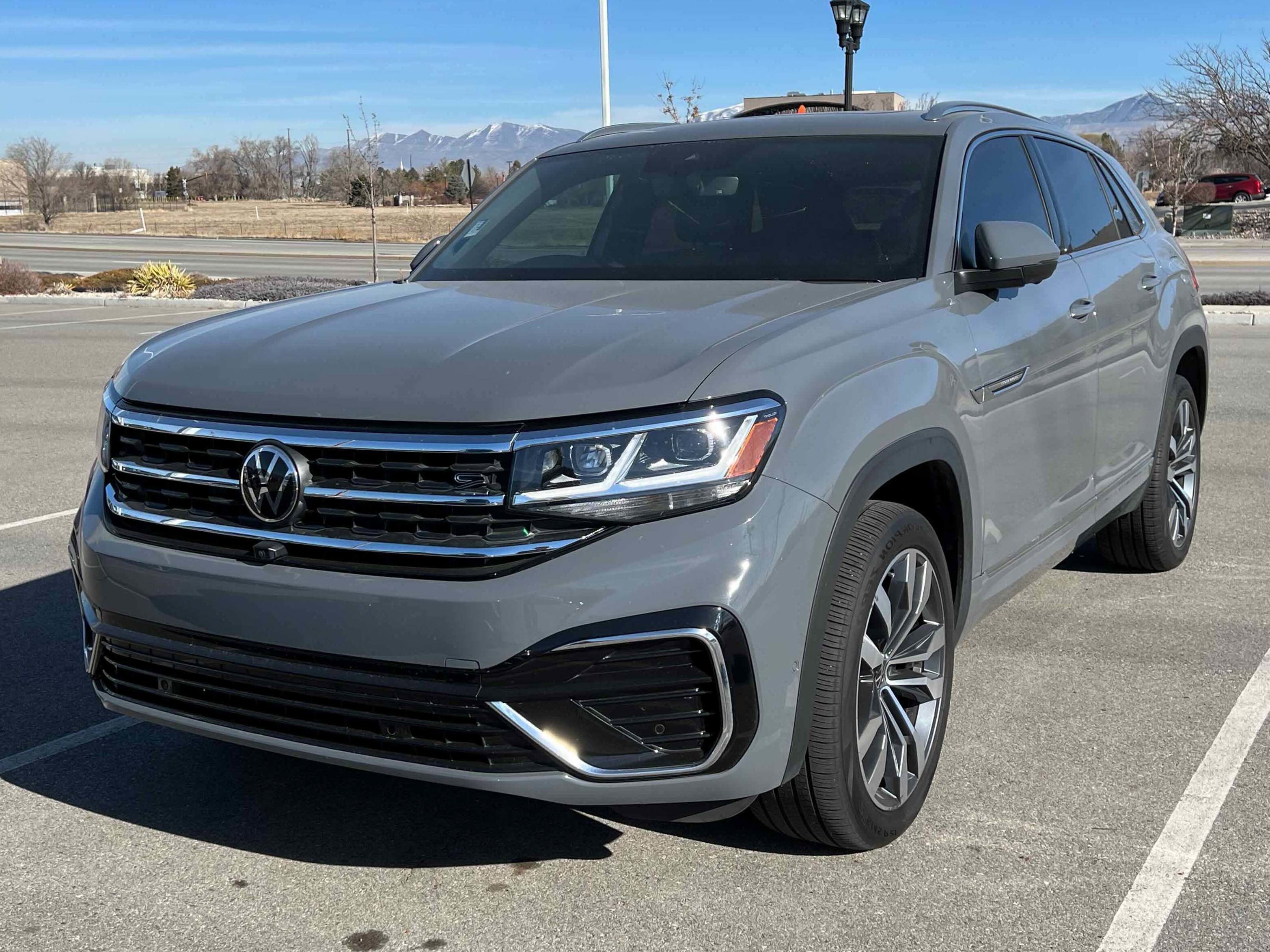 2023 Volkswagen Atlas Cross Sport 3.6L V6 SEL Premium R-Line