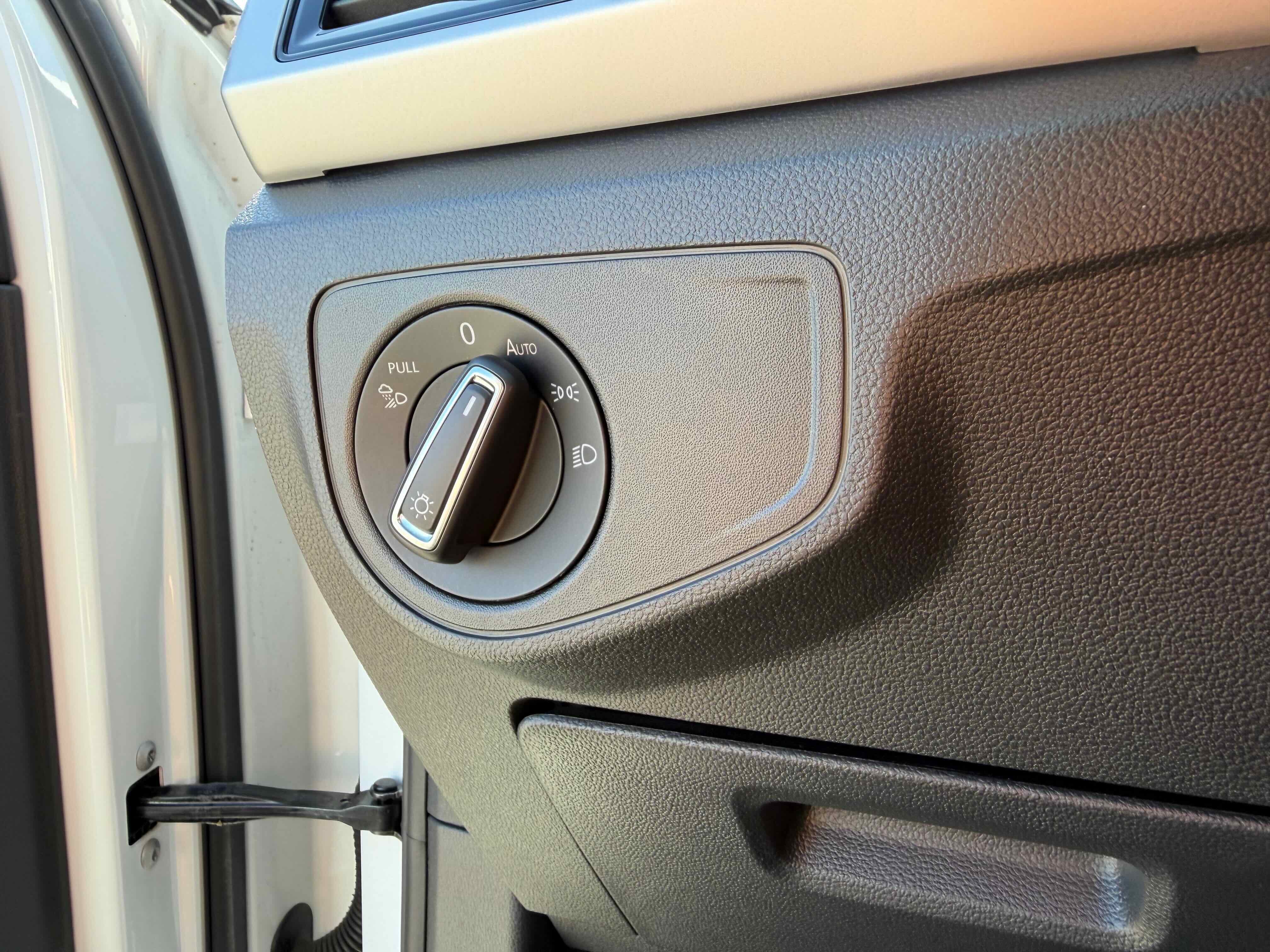 2023 Volkswagen Atlas Cross Sport 3.6L V6 SEL Premium R-Line