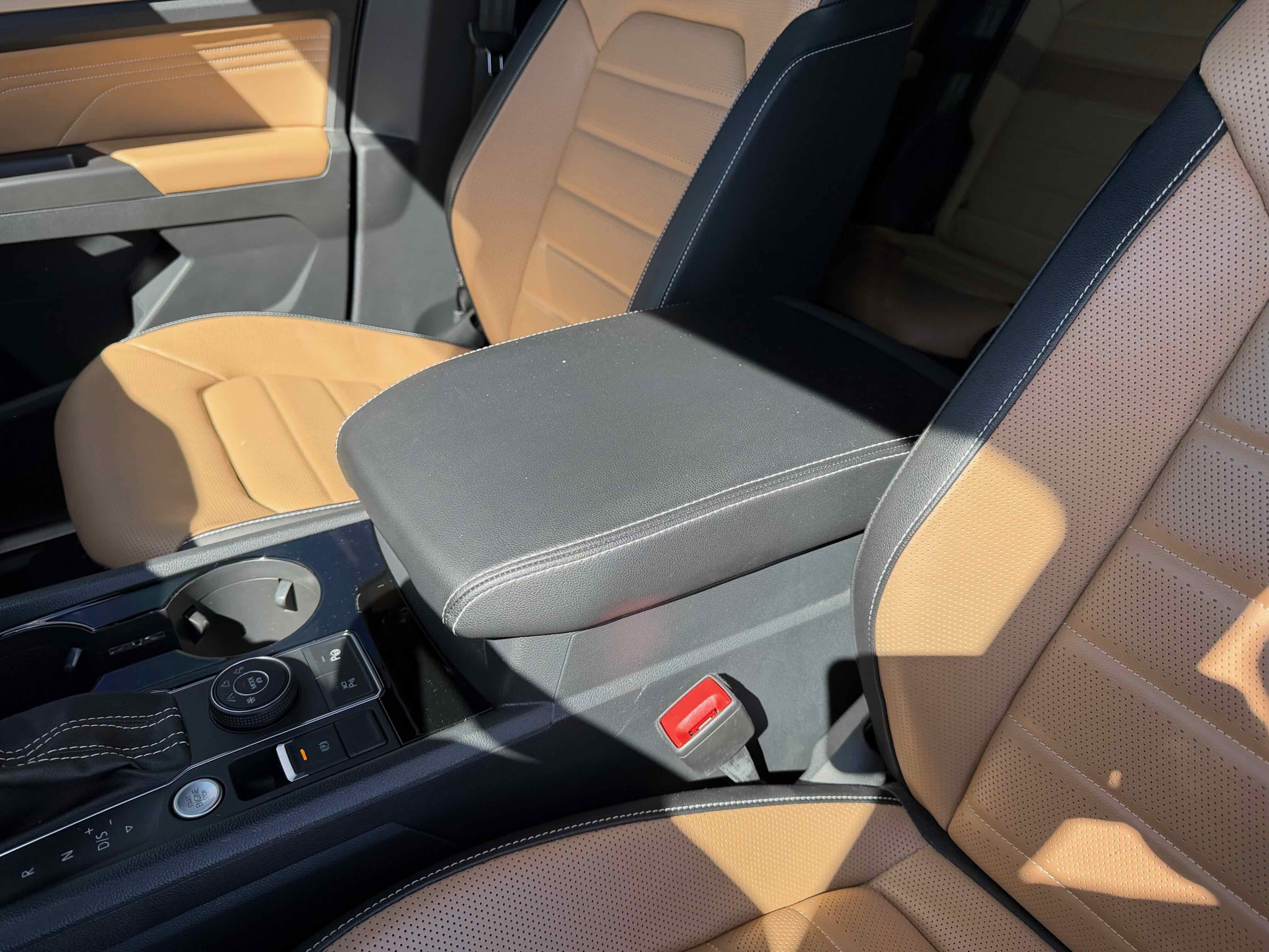 2023 Volkswagen Atlas Cross Sport 3.6L V6 SEL Premium R-Line