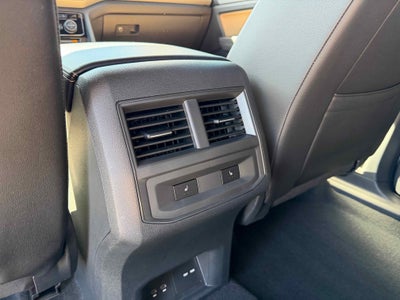 2023 Volkswagen Atlas Cross Sport 3.6L V6 SEL Premium R-Line