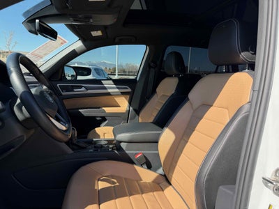 2023 Volkswagen Atlas Cross Sport 3.6L V6 SEL Premium R-Line