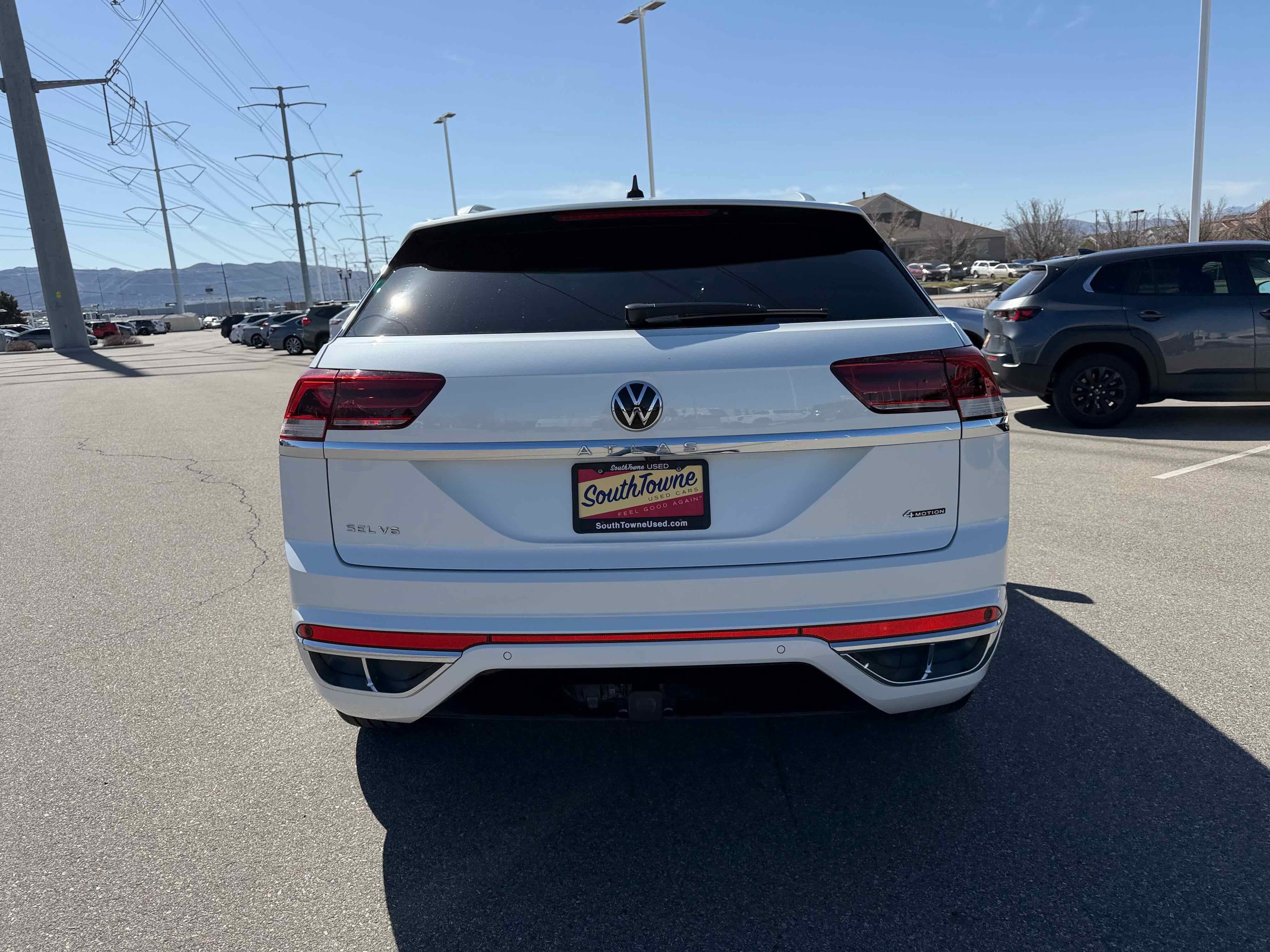 2023 Volkswagen Atlas Cross Sport 3.6L V6 SEL Premium R-Line