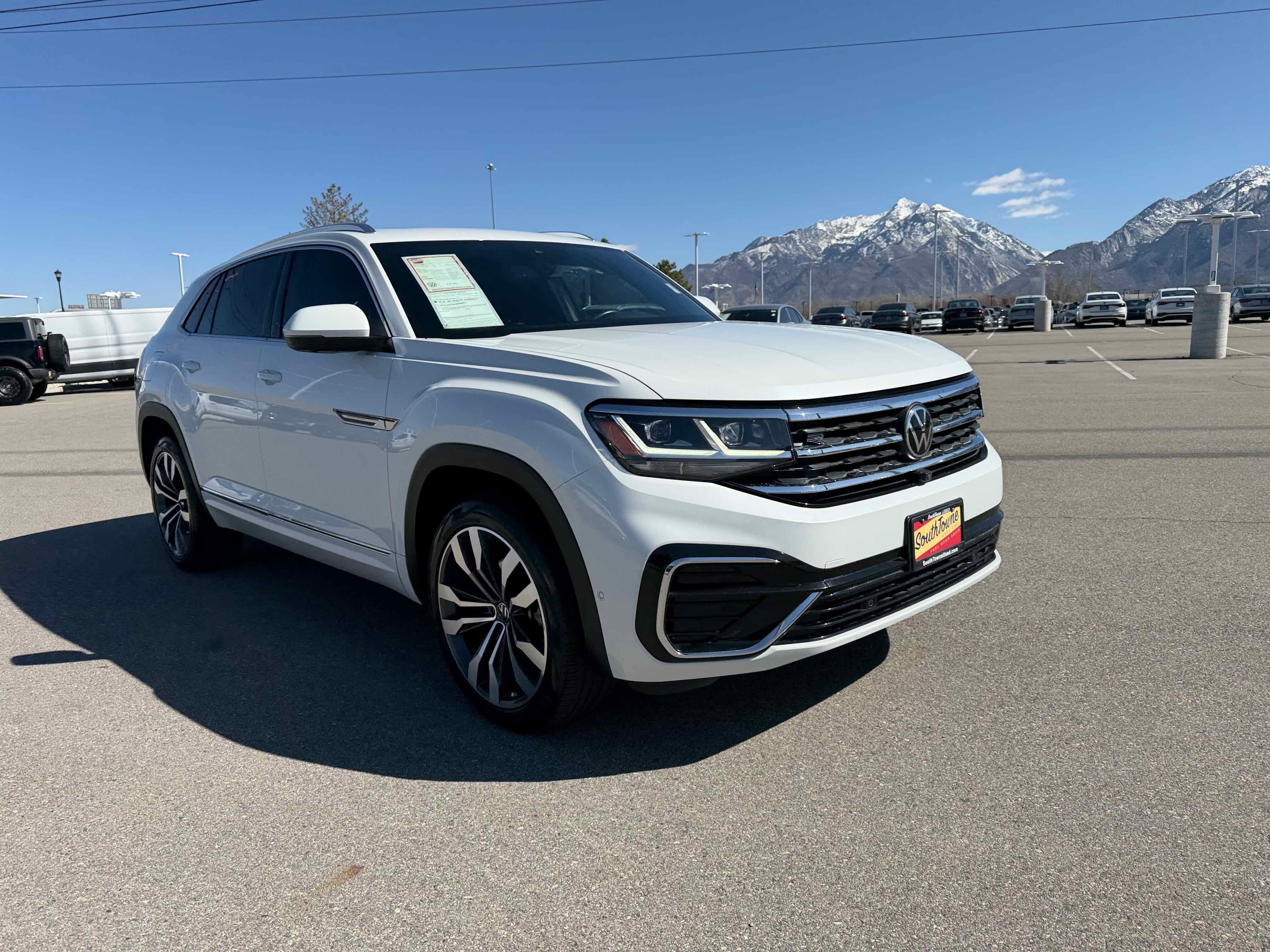2023 Volkswagen Atlas Cross Sport 3.6L V6 SEL Premium R-Line