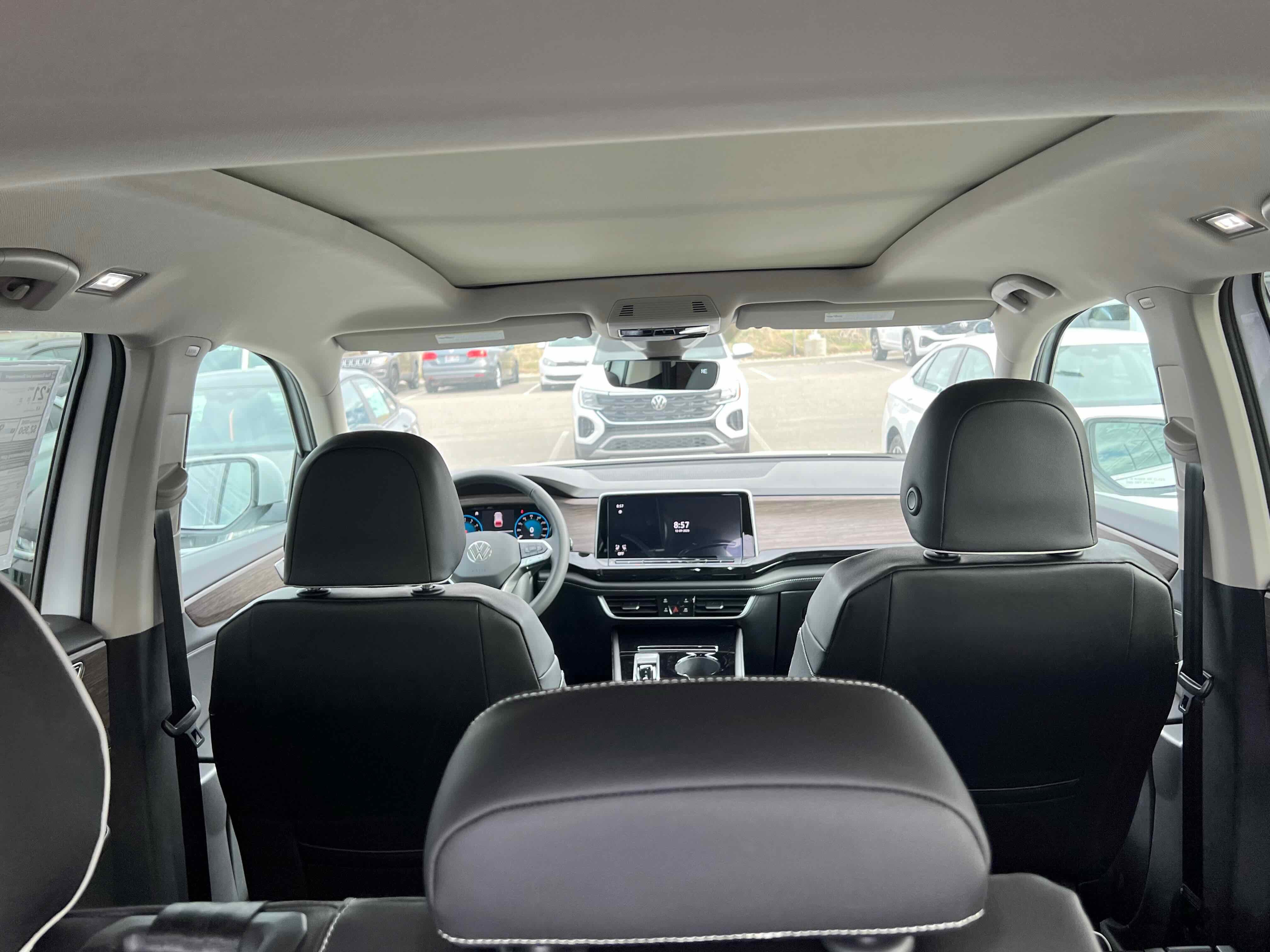 2026 Volkswagen Atlas 2.0T SEL Premium R-Line