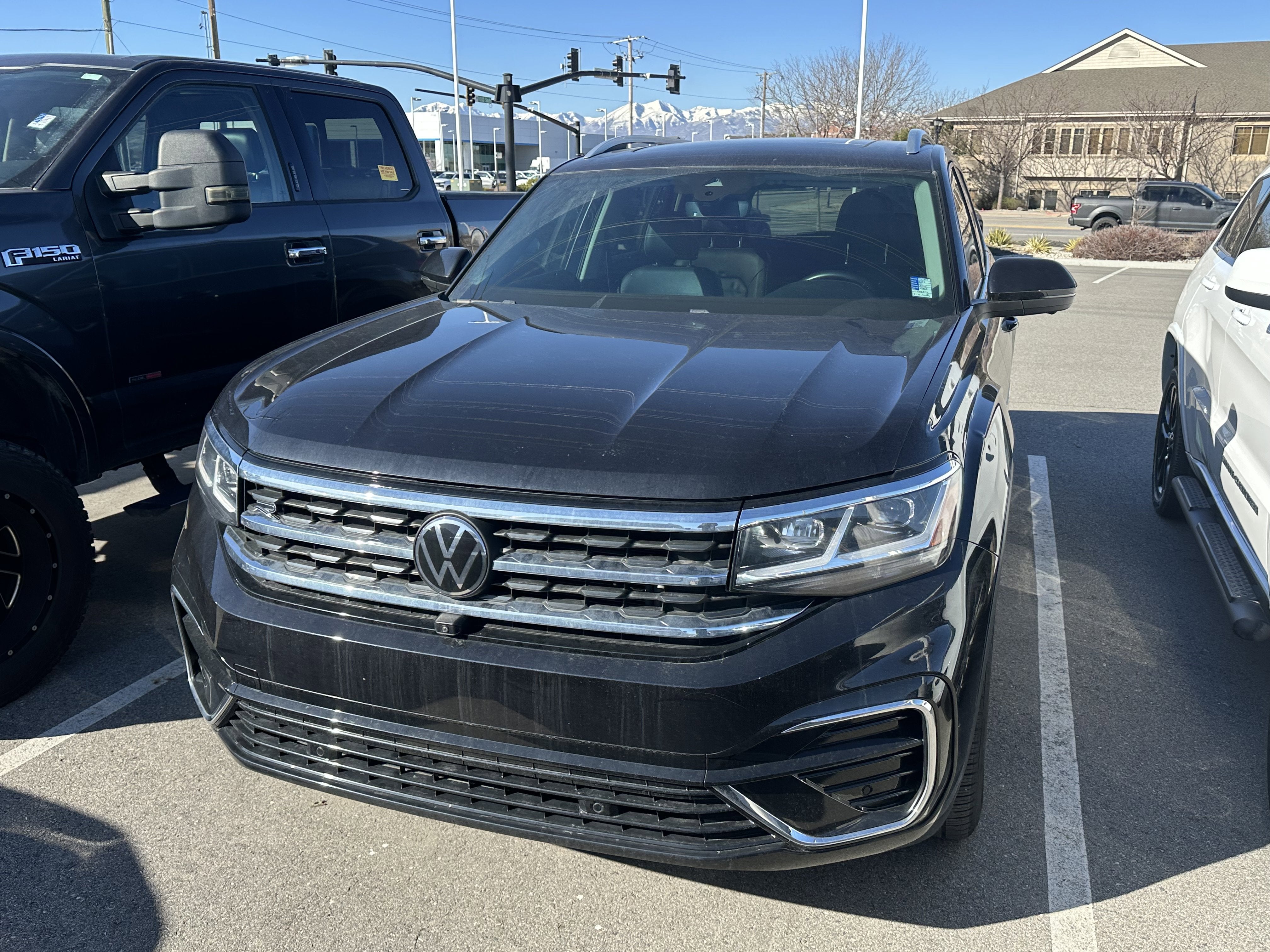 2023 Volkswagen Atlas 3.6L V6 SEL Premium R-Line