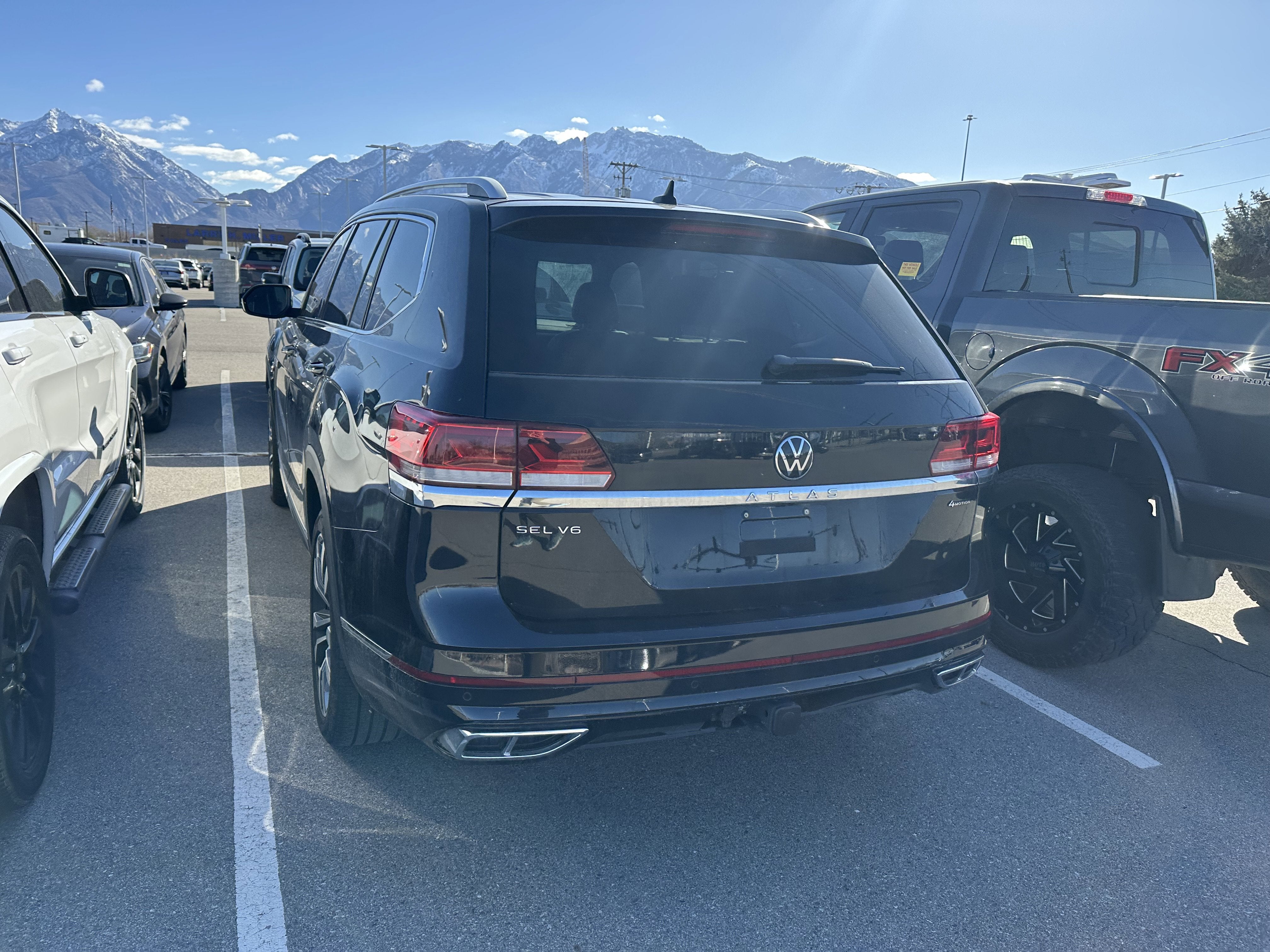 2023 Volkswagen Atlas 3.6L V6 SEL Premium R-Line