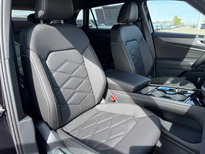 2026 Volkswagen Atlas Cross Sport 2.0T SE w/Technology