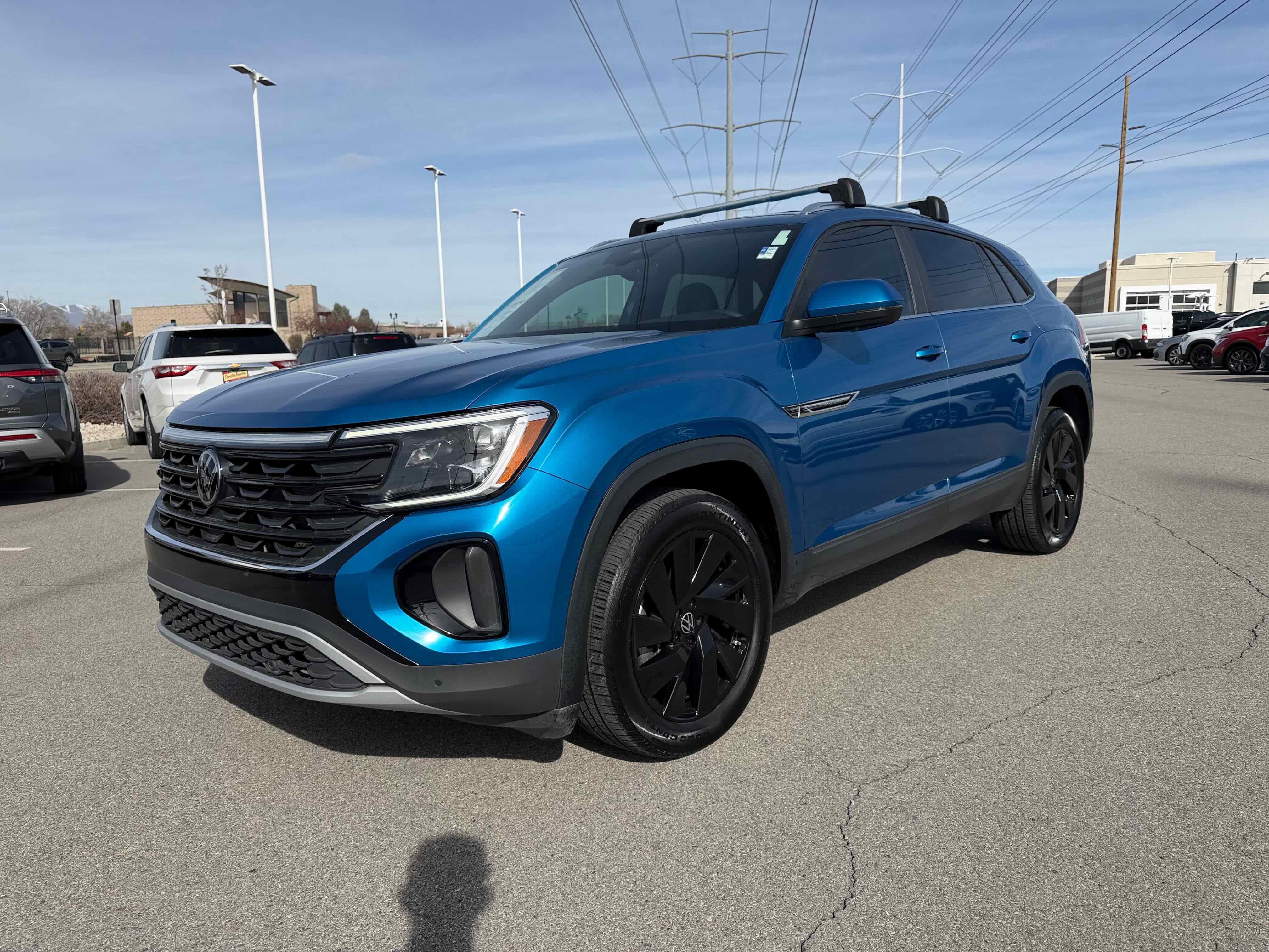 2024 Volkswagen Atlas Cross Sport 2.0T SE w/Technology