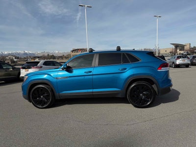 2024 Volkswagen Atlas Cross Sport 2.0T SE w/Technology