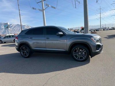 2024 Volkswagen Atlas Cross Sport 2.0T SE w/Technology