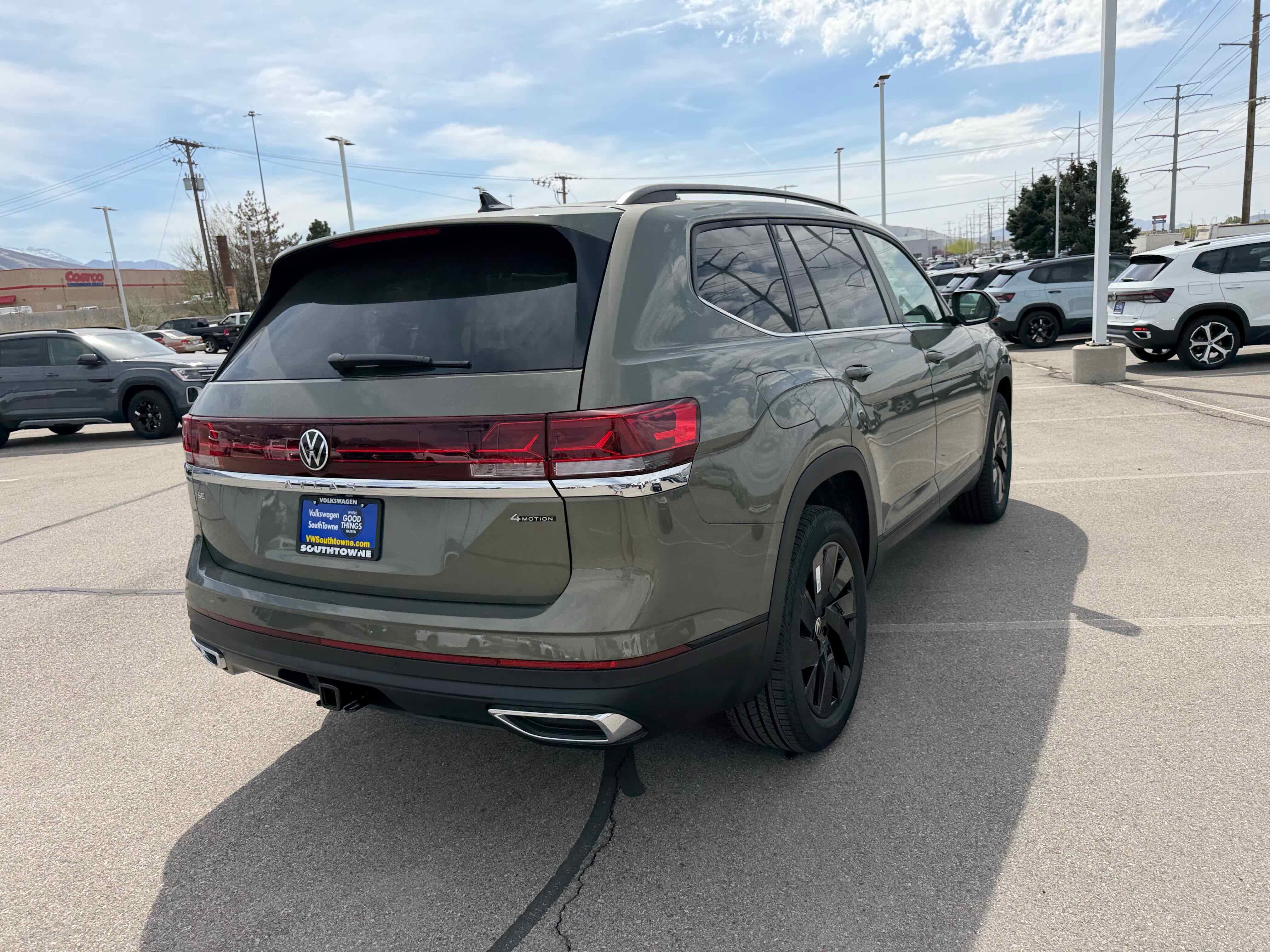2026 Volkswagen Atlas 2.0T SE w/Technology