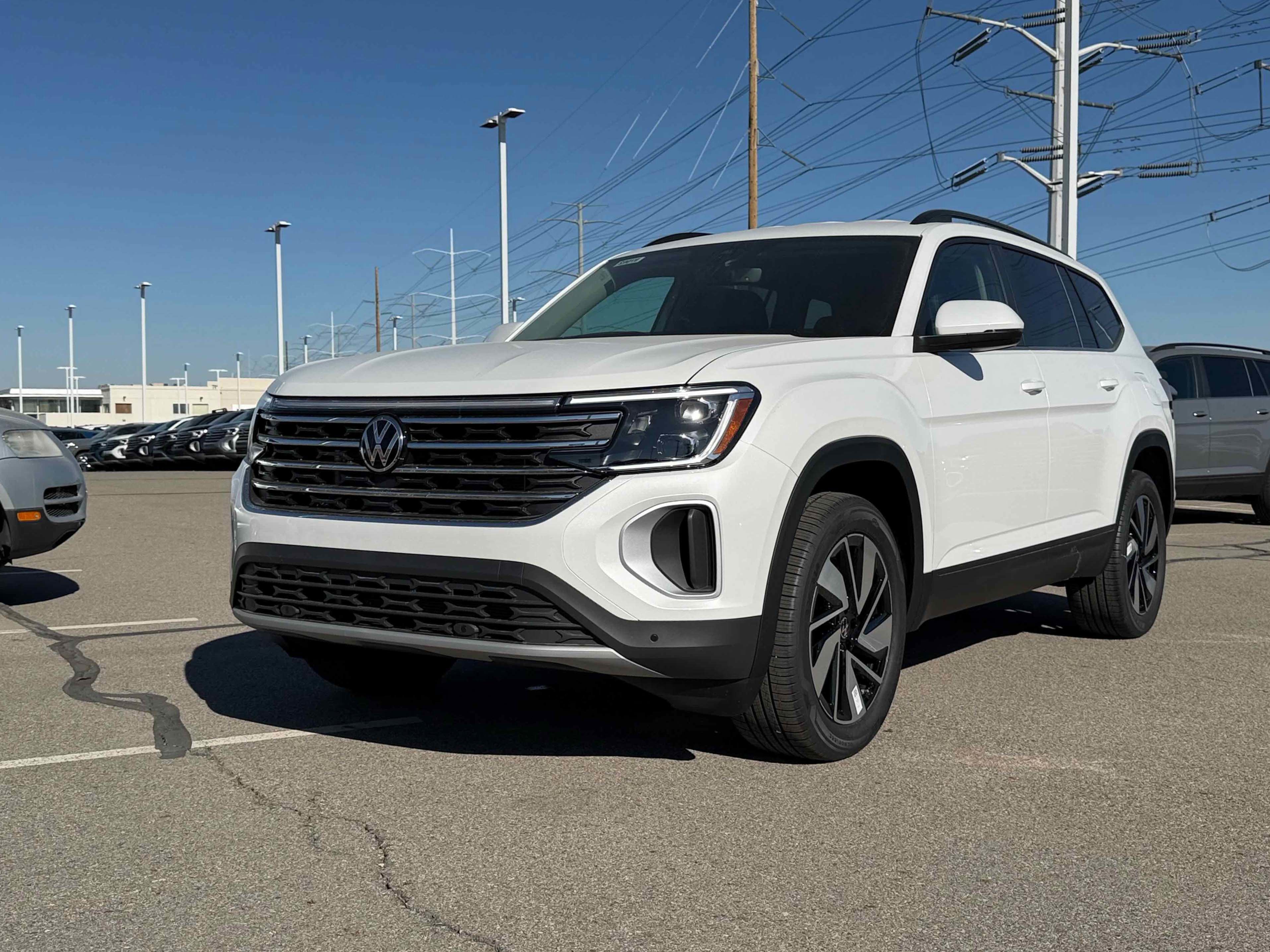 2026 Volkswagen Atlas 2.0T SE w/Technology