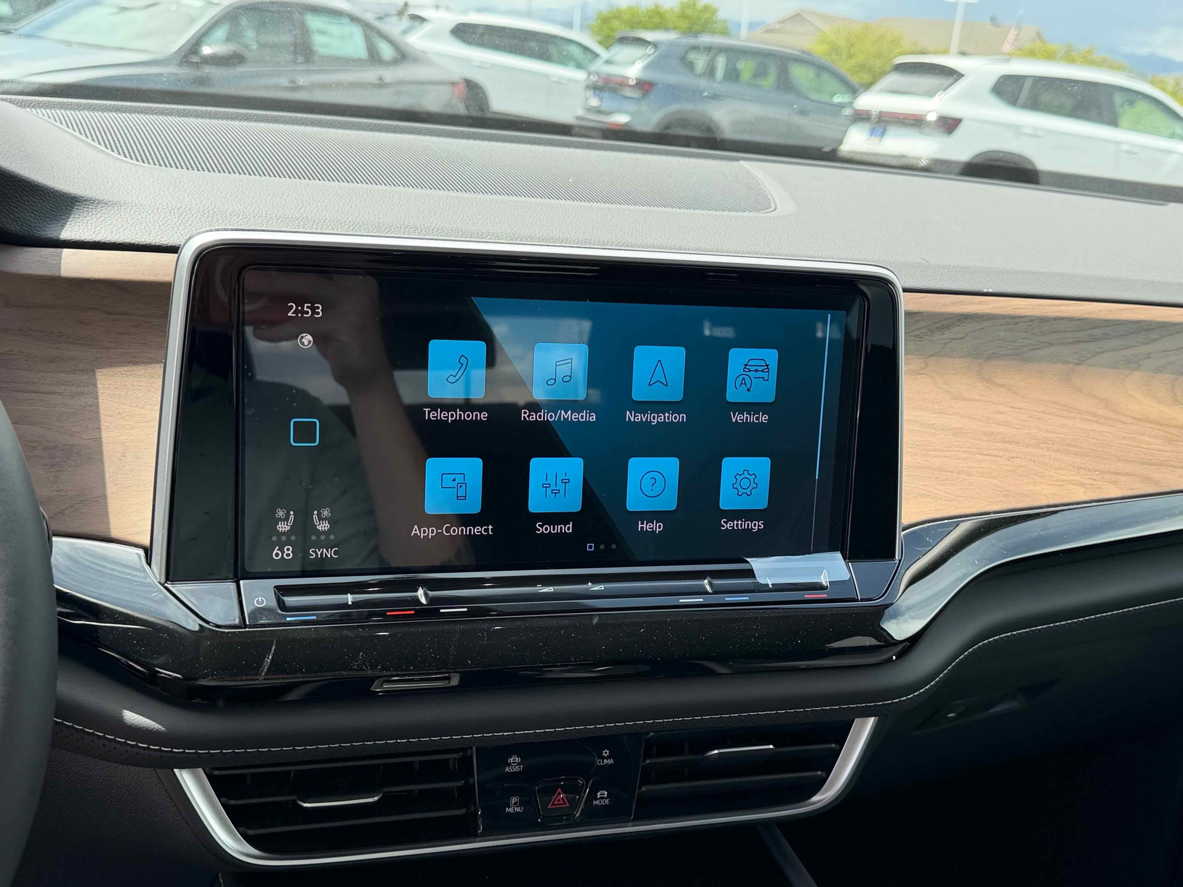 2026 Volkswagen Atlas 2.0T SE w/Technology