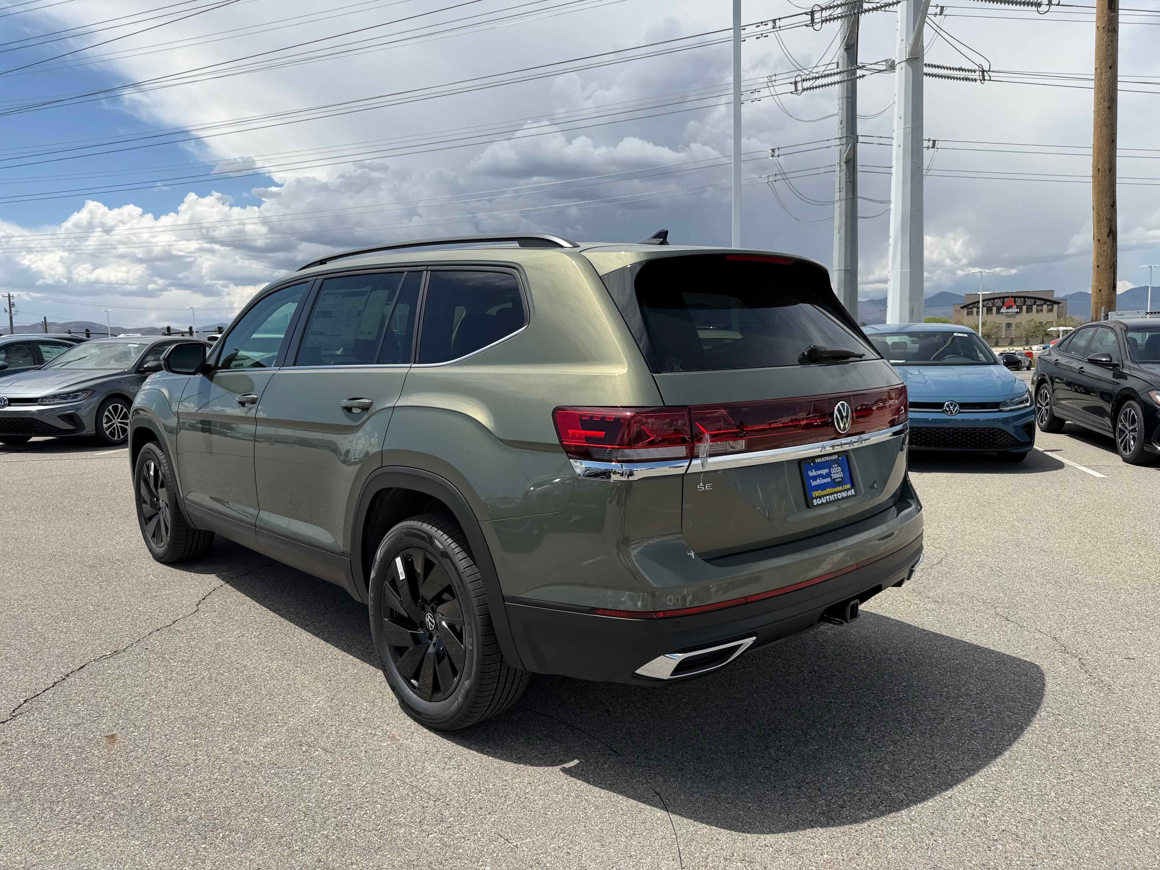 2026 Volkswagen Atlas 2.0T SE w/Technology