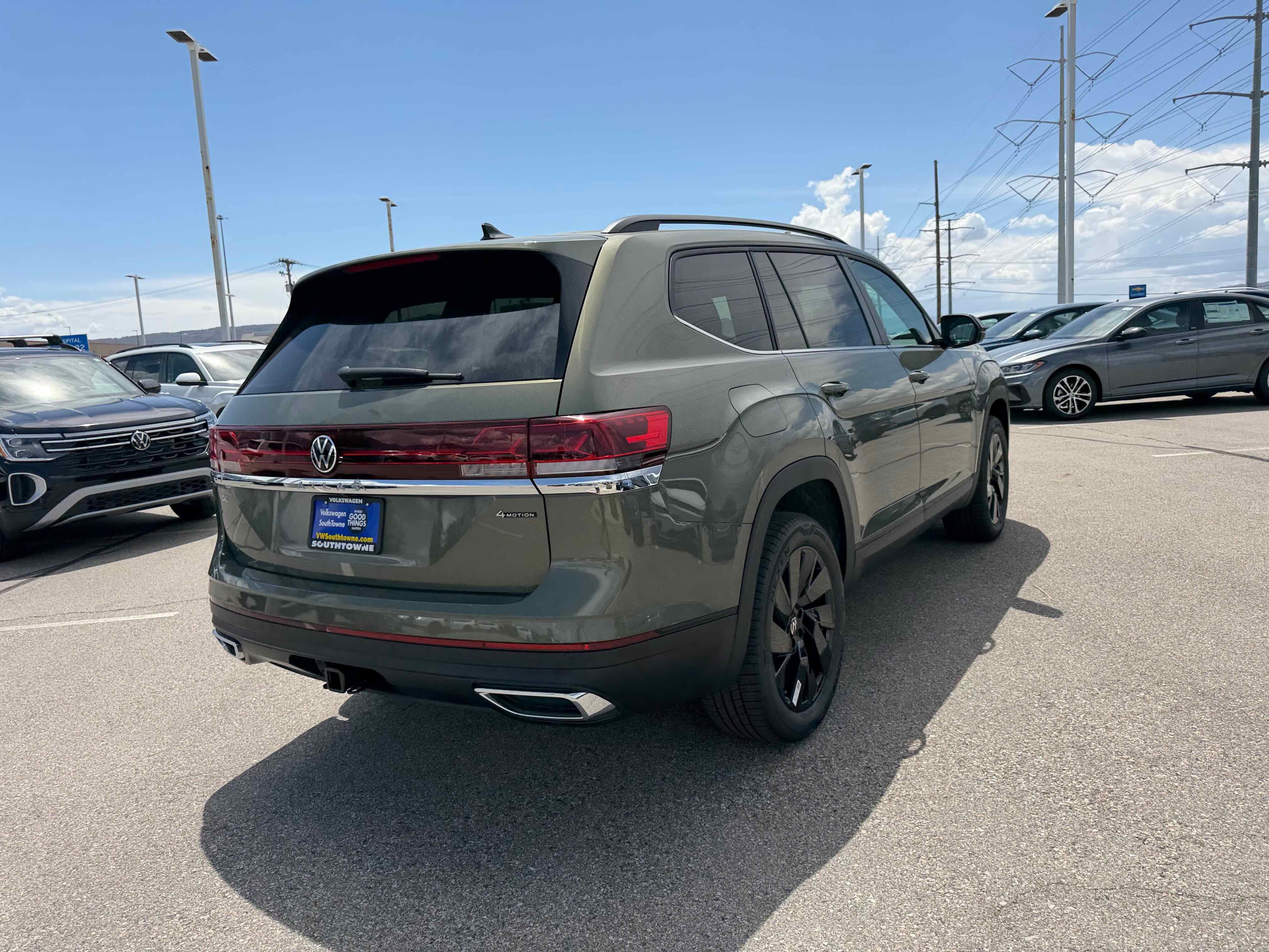 2026 Volkswagen Atlas 2.0T SE w/Technology
