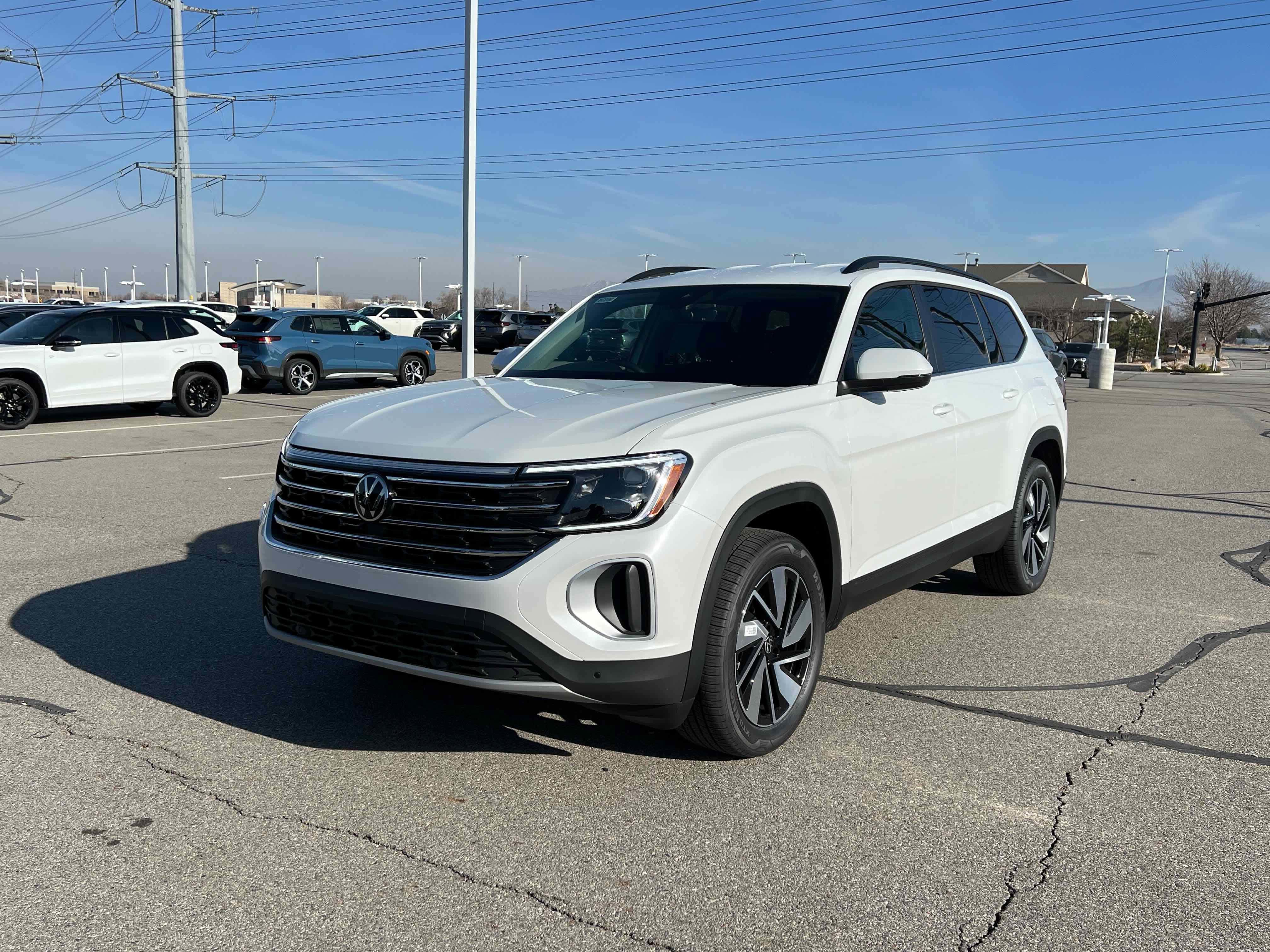 2026 Volkswagen Atlas 2.0T SE w/Technology