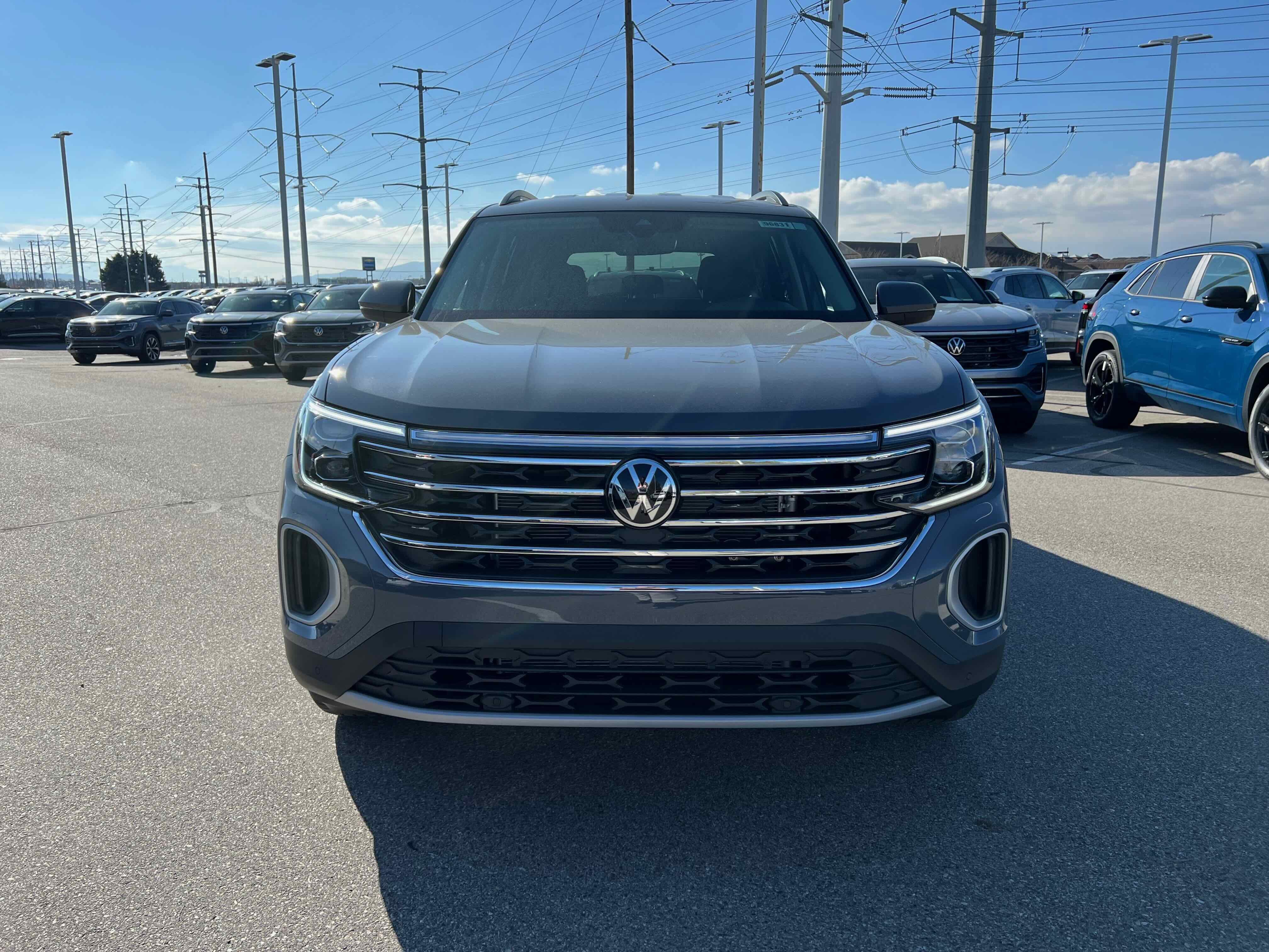 2026 Volkswagen Atlas 2.0T SE w/Technology