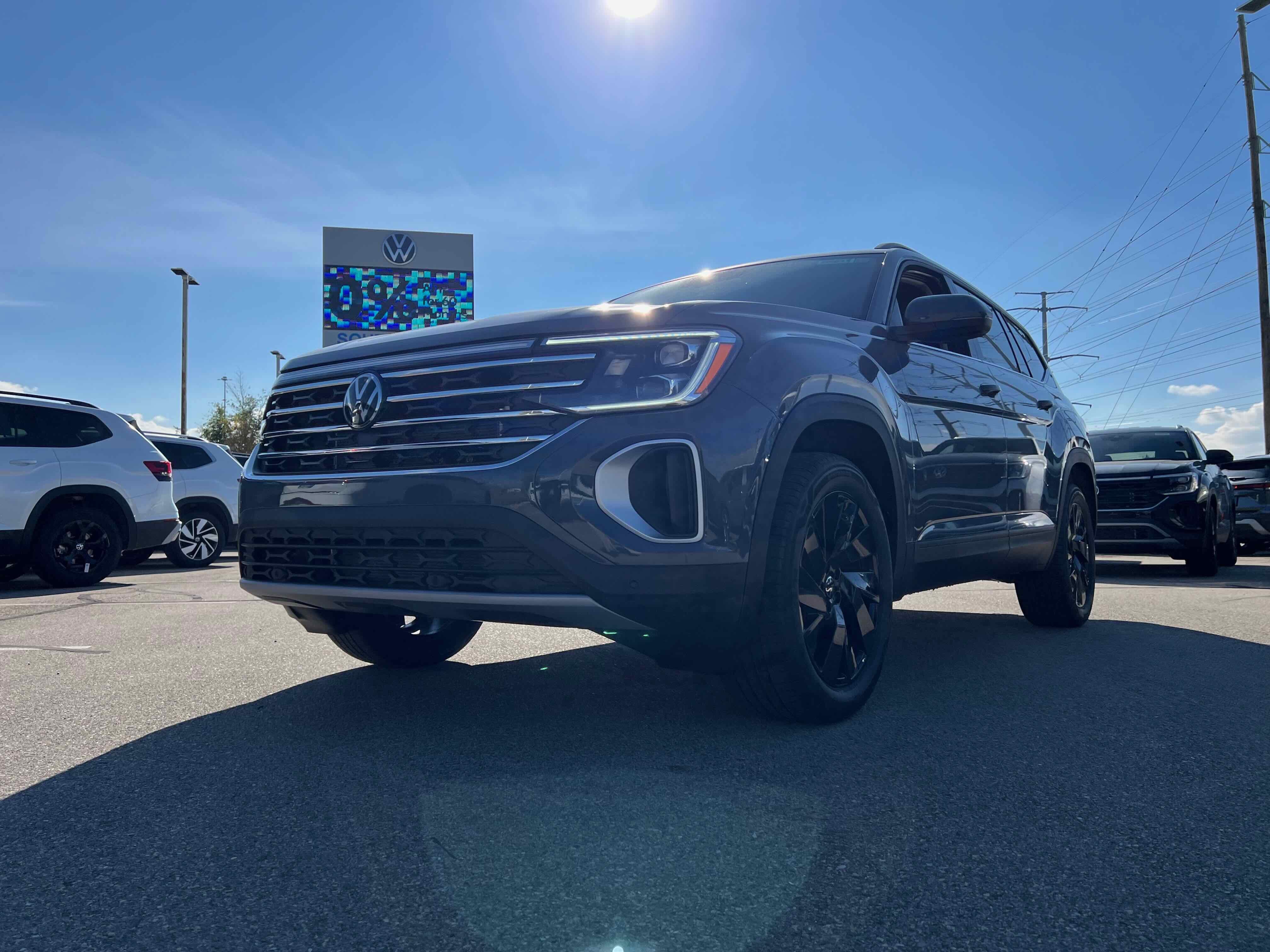 2026 Volkswagen Atlas 2.0T SE w/Technology