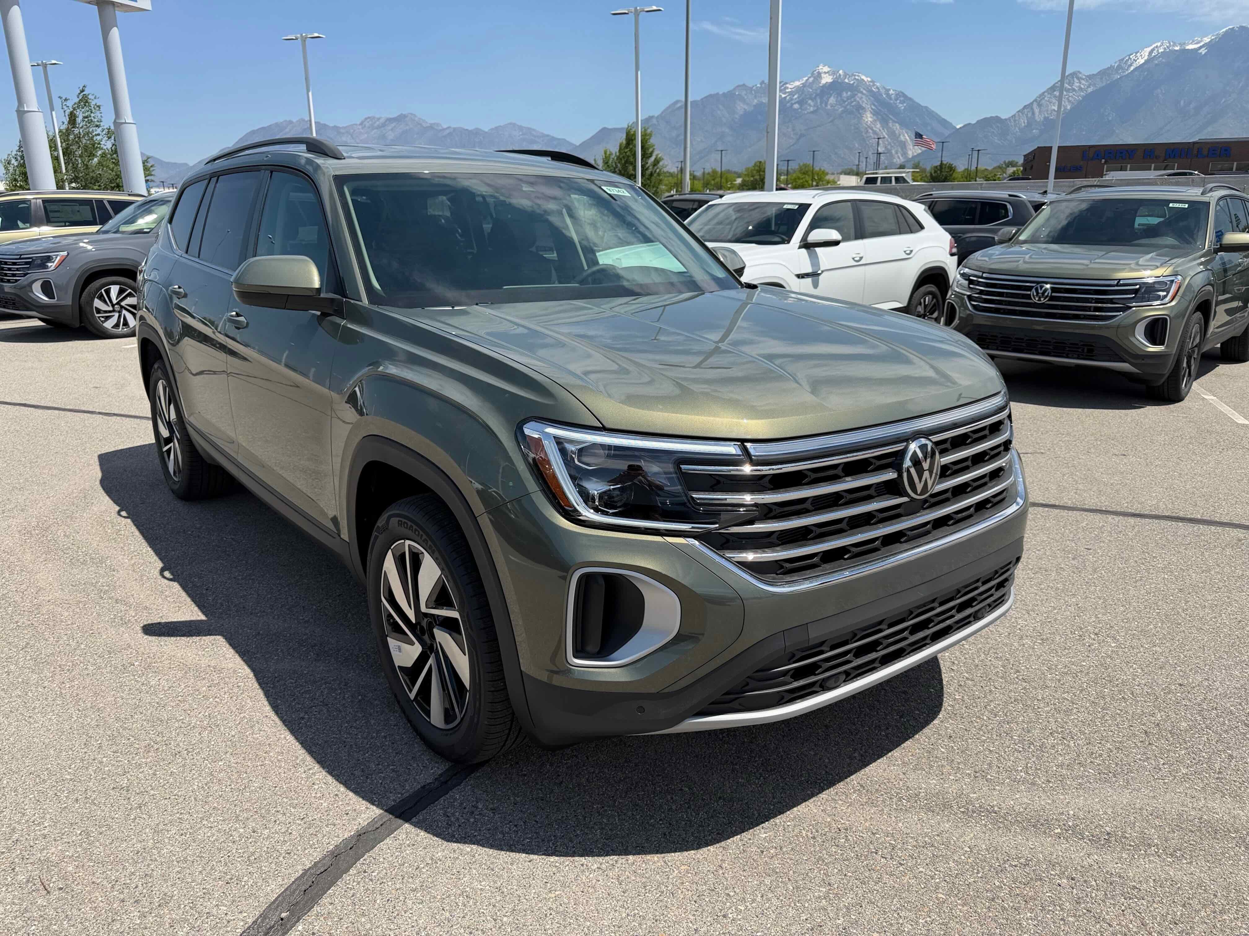 2026 Volkswagen Atlas 2.0T SE w/Technology