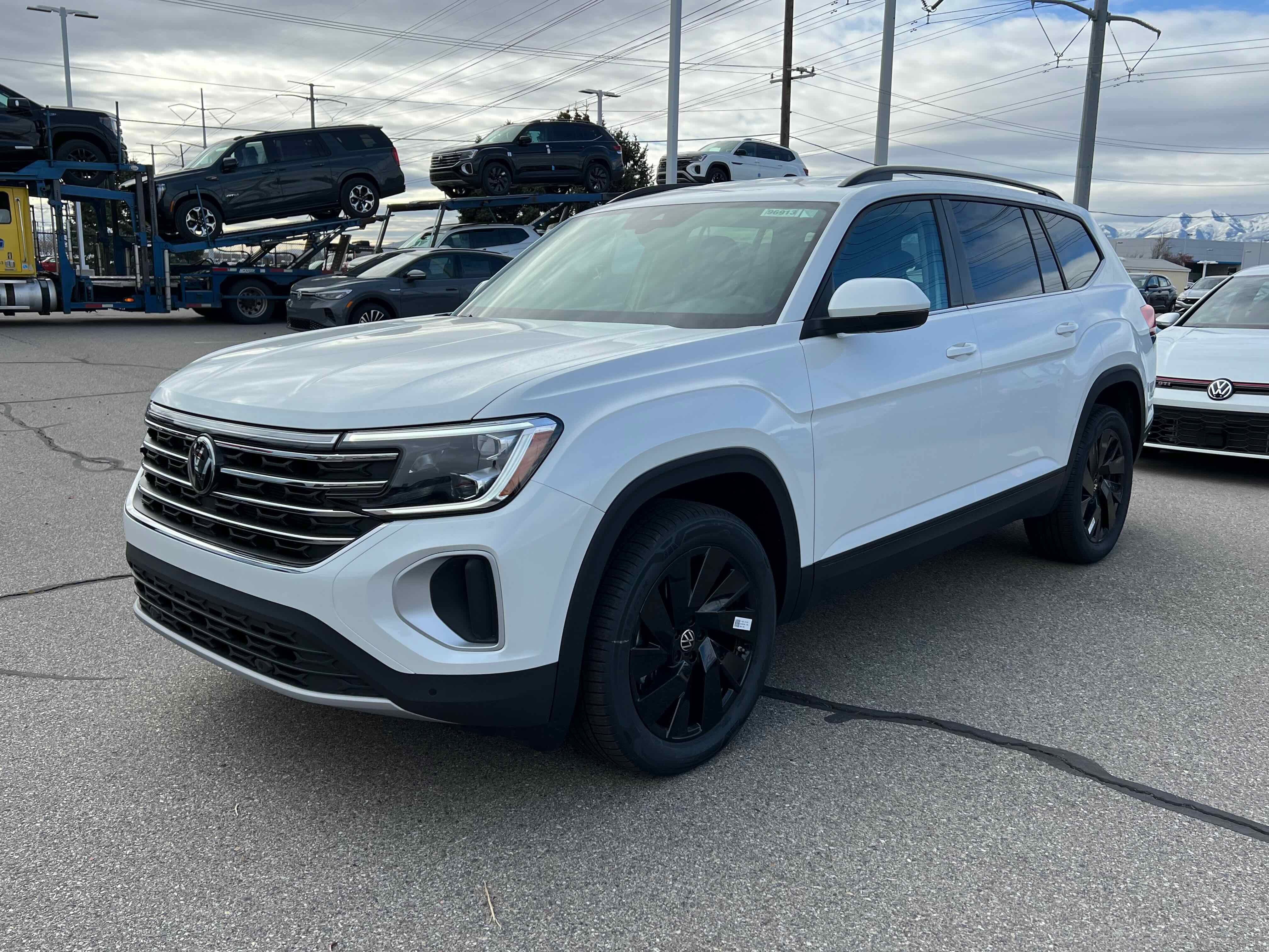 2026 Volkswagen Atlas 2.0T SE w/Technology