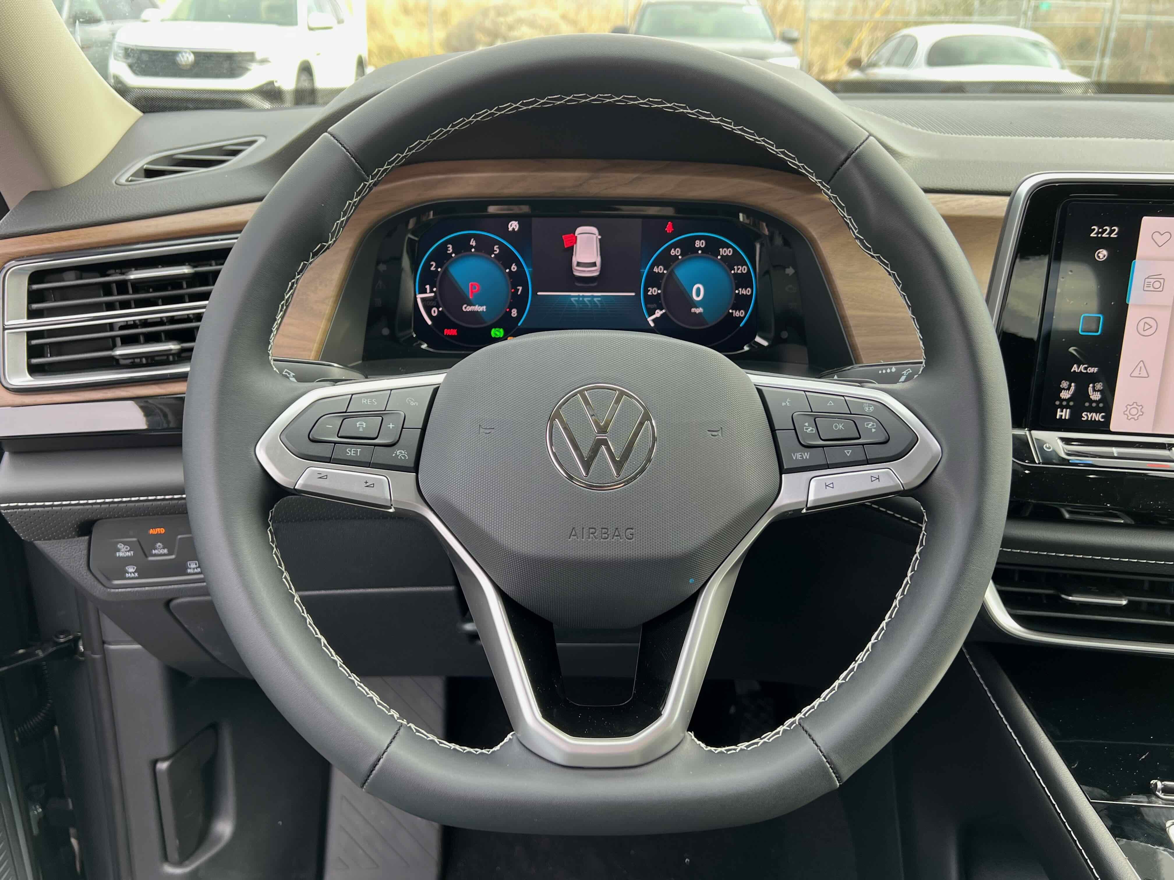 2026 Volkswagen Atlas 2.0T SE w/Technology