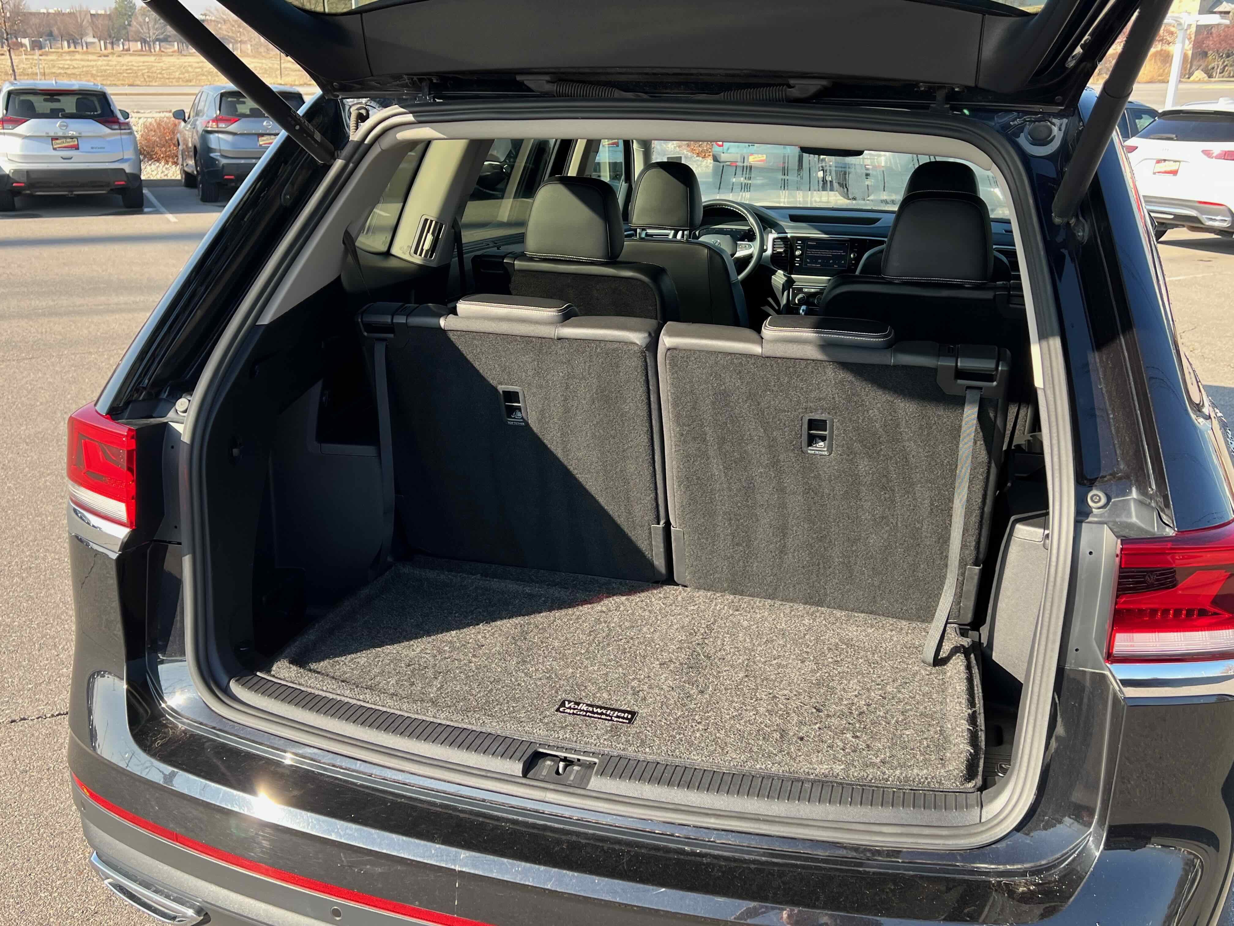 2023 Volkswagen Atlas 3.6L V6 SE w/Technology