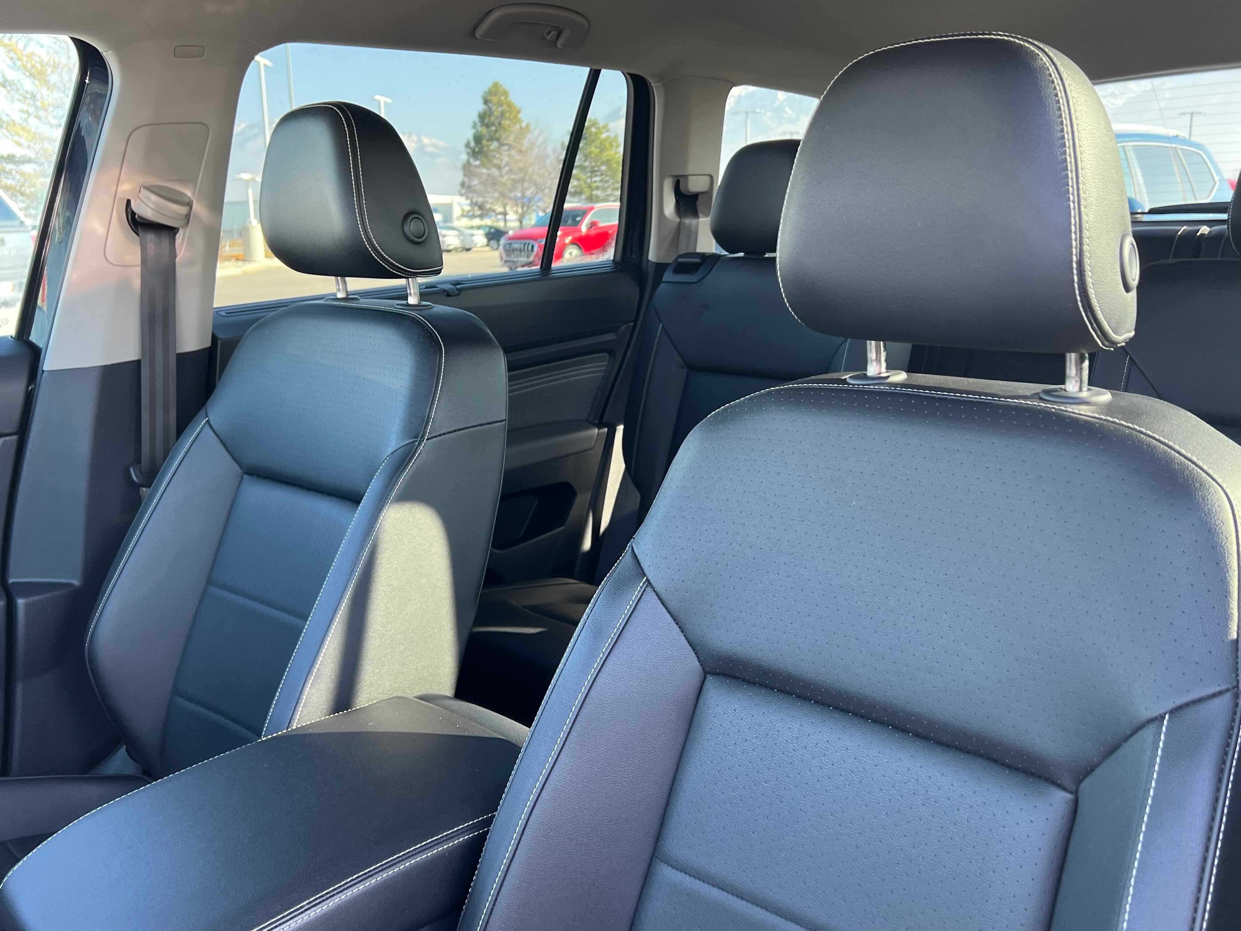 2023 Volkswagen Atlas 3.6L V6 SE w/Technology