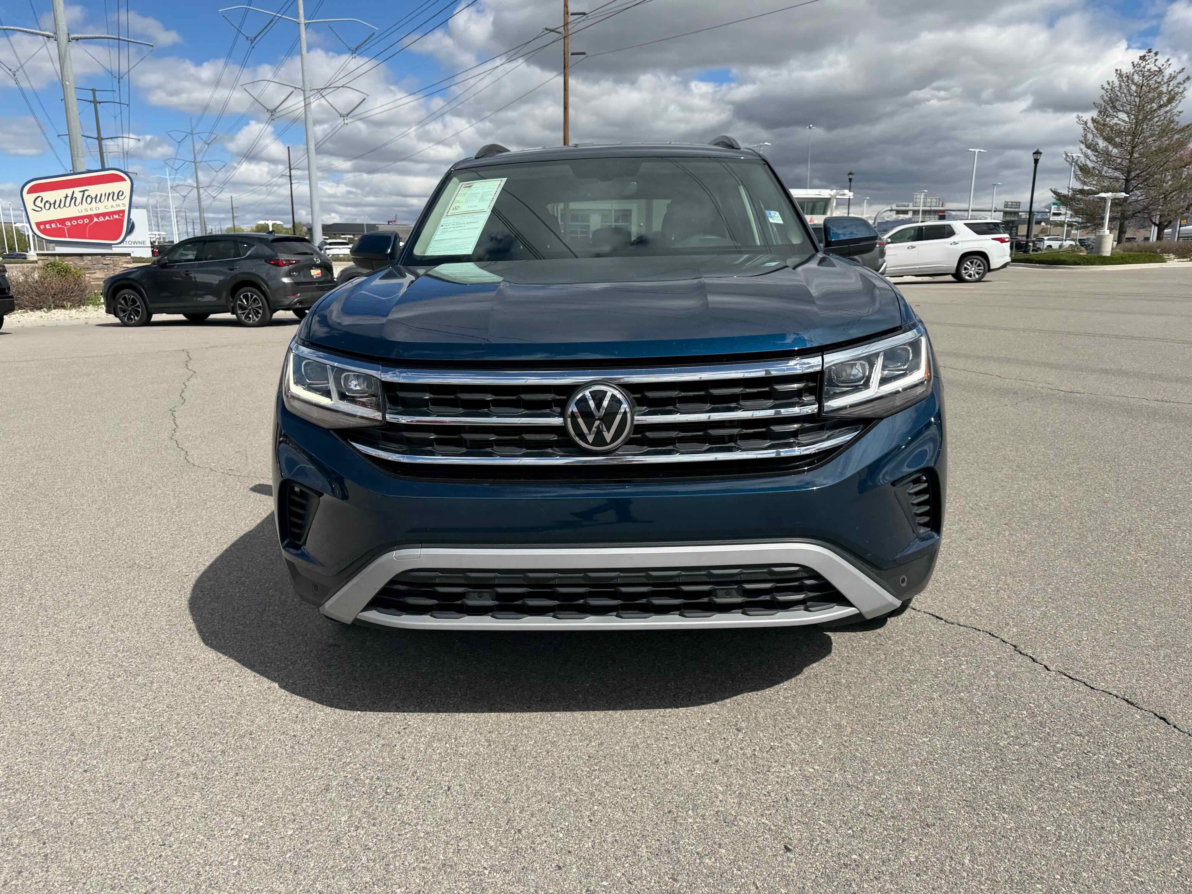 2022 Volkswagen Atlas 3.6L V6 SE w/Technology